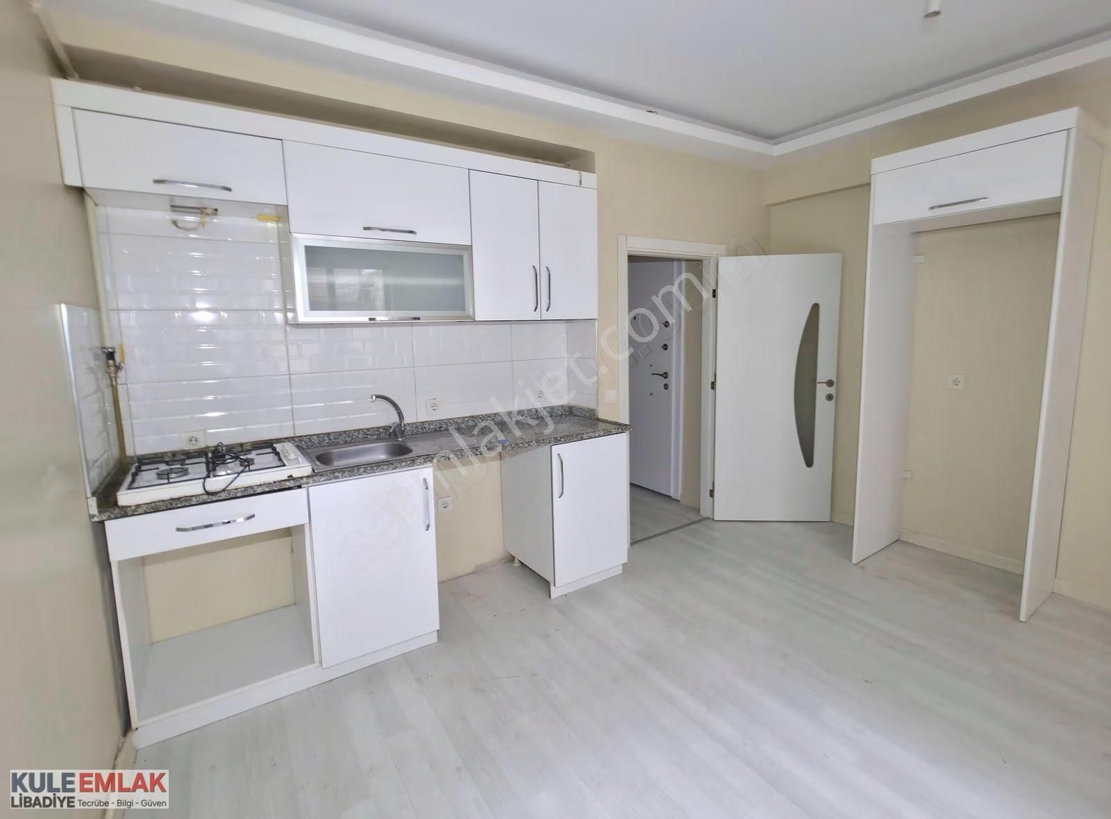 Libadiye'de Çok İyi Konumda Yeni Bina 1+1 Metroya Yakın - Görsel 6