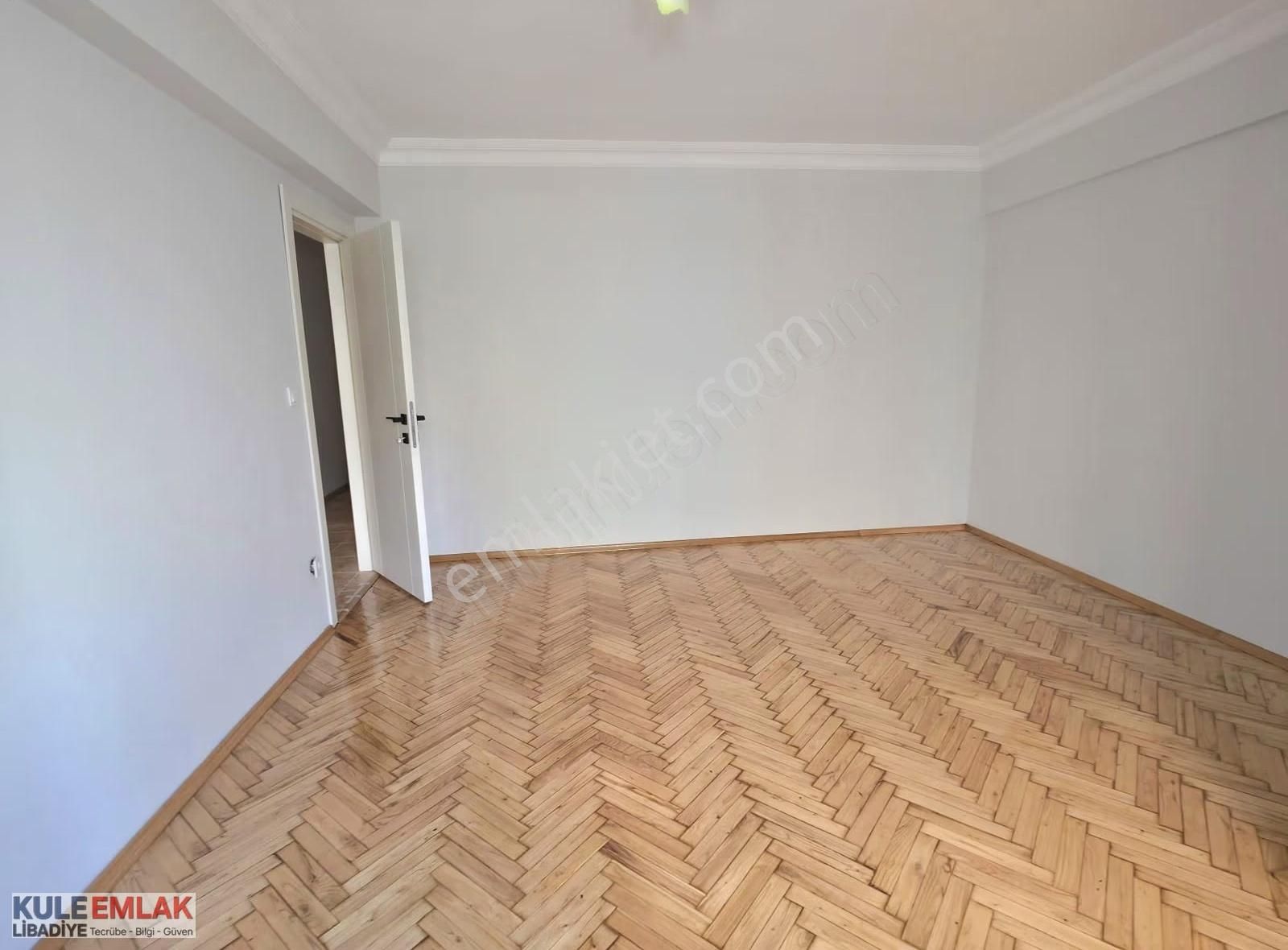 Yunus Emre Caddesi'nde Devasa Büyüklükde Kiralık 3+1 Daire - Görsel 19