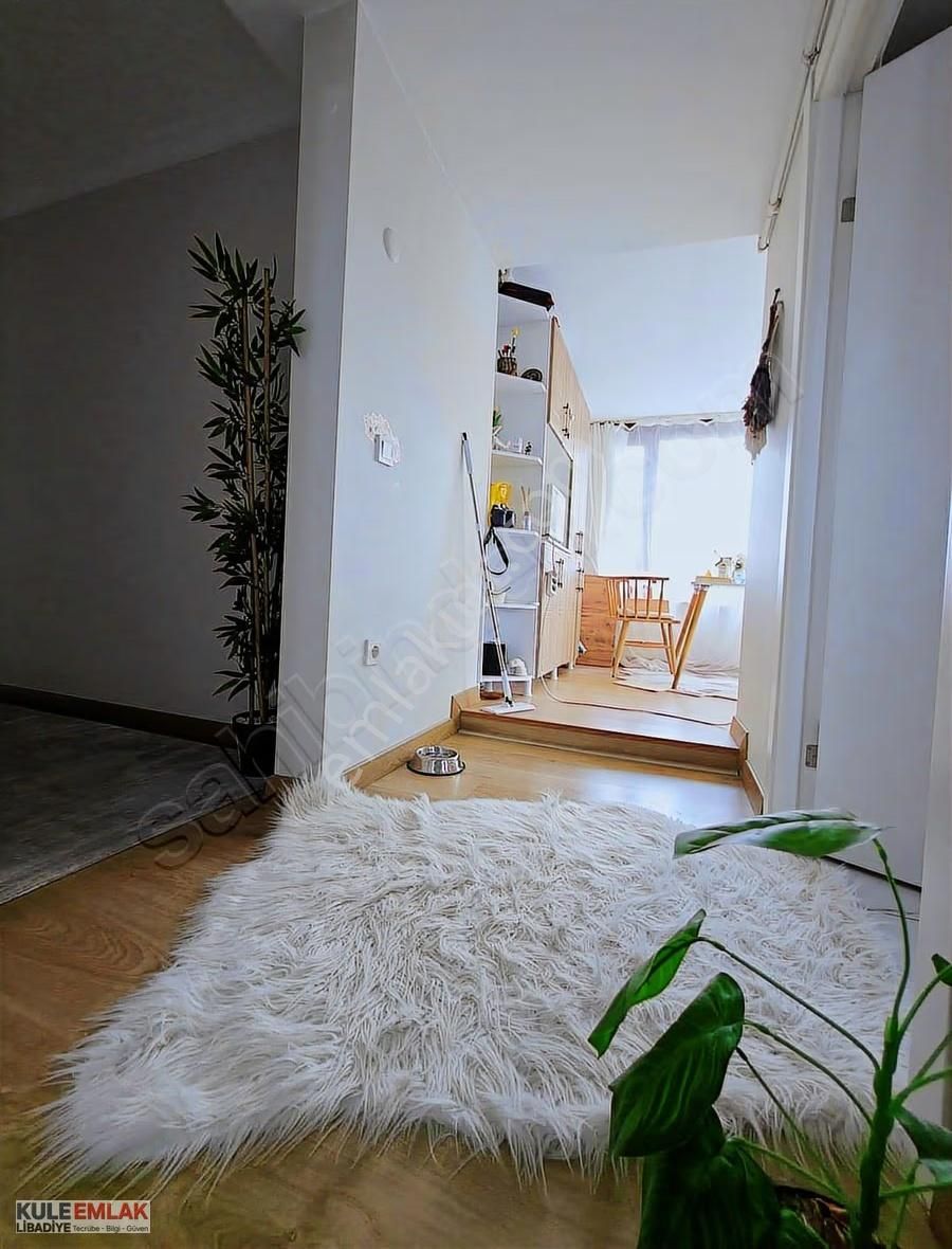 Cumhuriyet Mah.merkezi Konumda Teraslı Modern 2+1 - Görsel 18