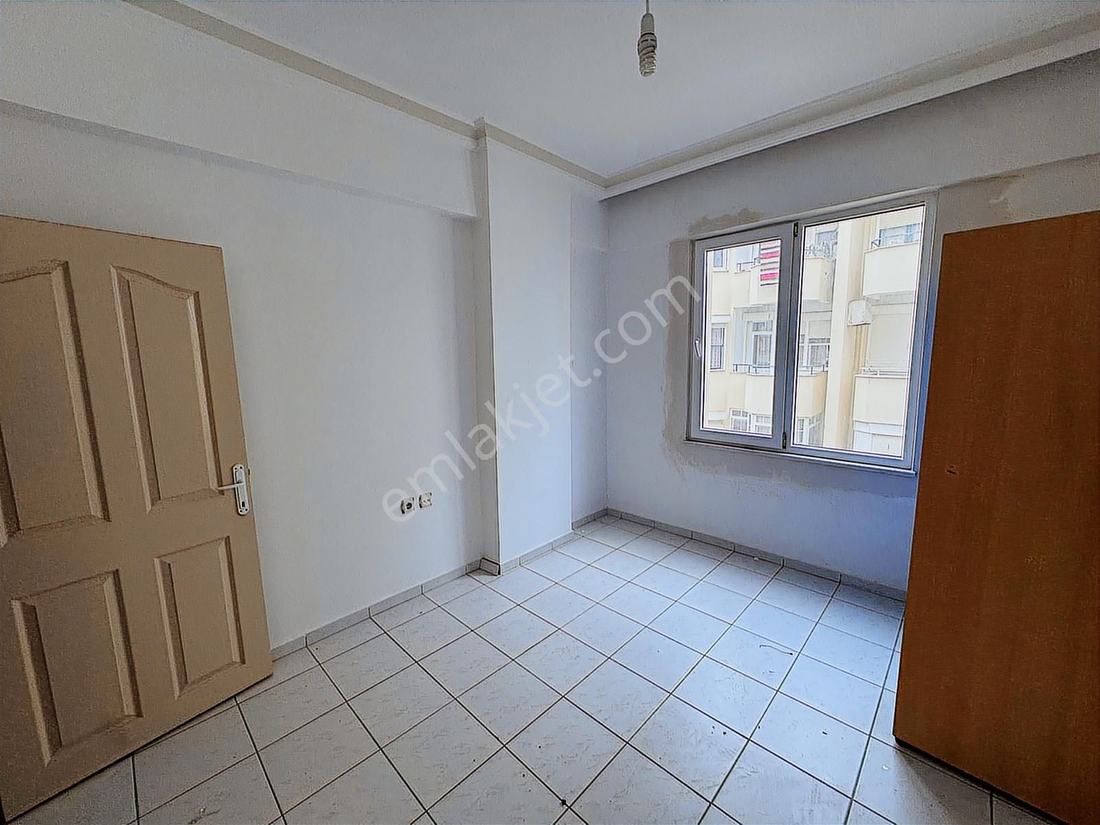 Alanya Mahmutlar 2+1 125m2 Ayrı Mutfak Site İçerisinde - Görsel 6