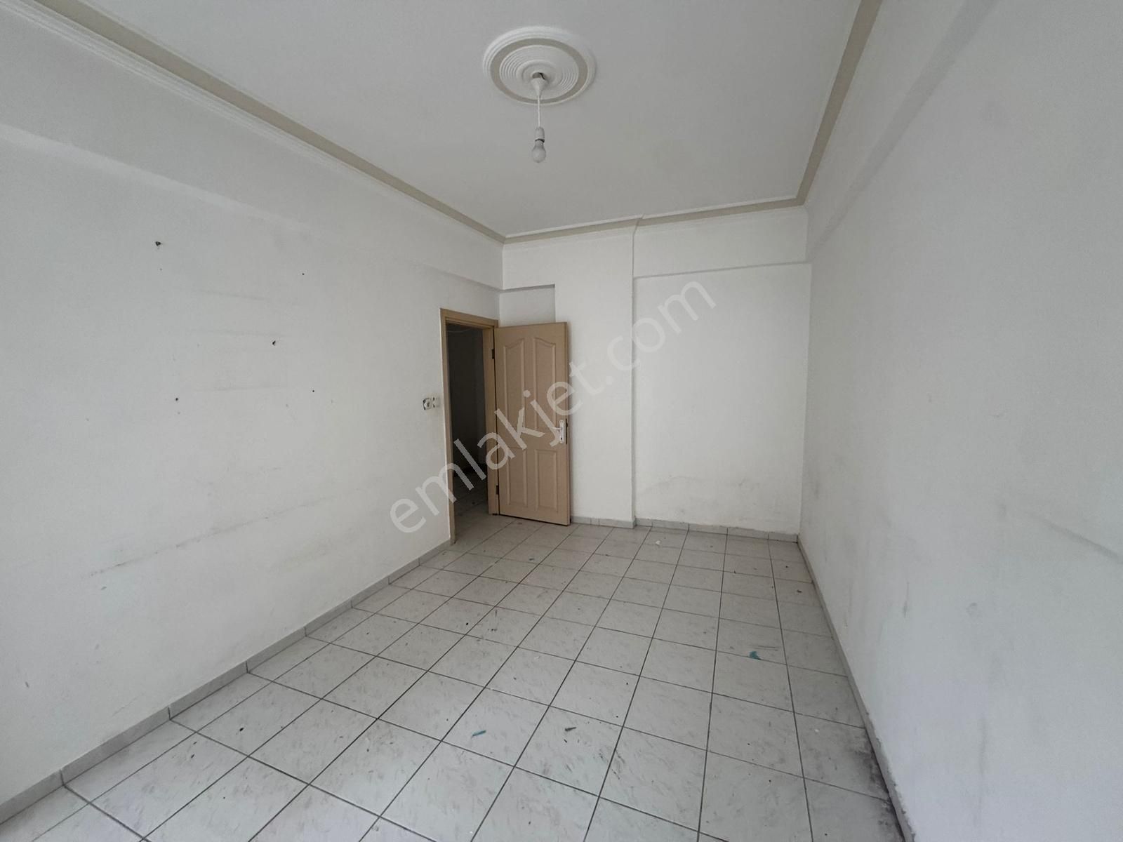 Alanya Mahmutlar 2+1 125m2 Ayrı Mutfak Site İçerisinde - Görsel 16