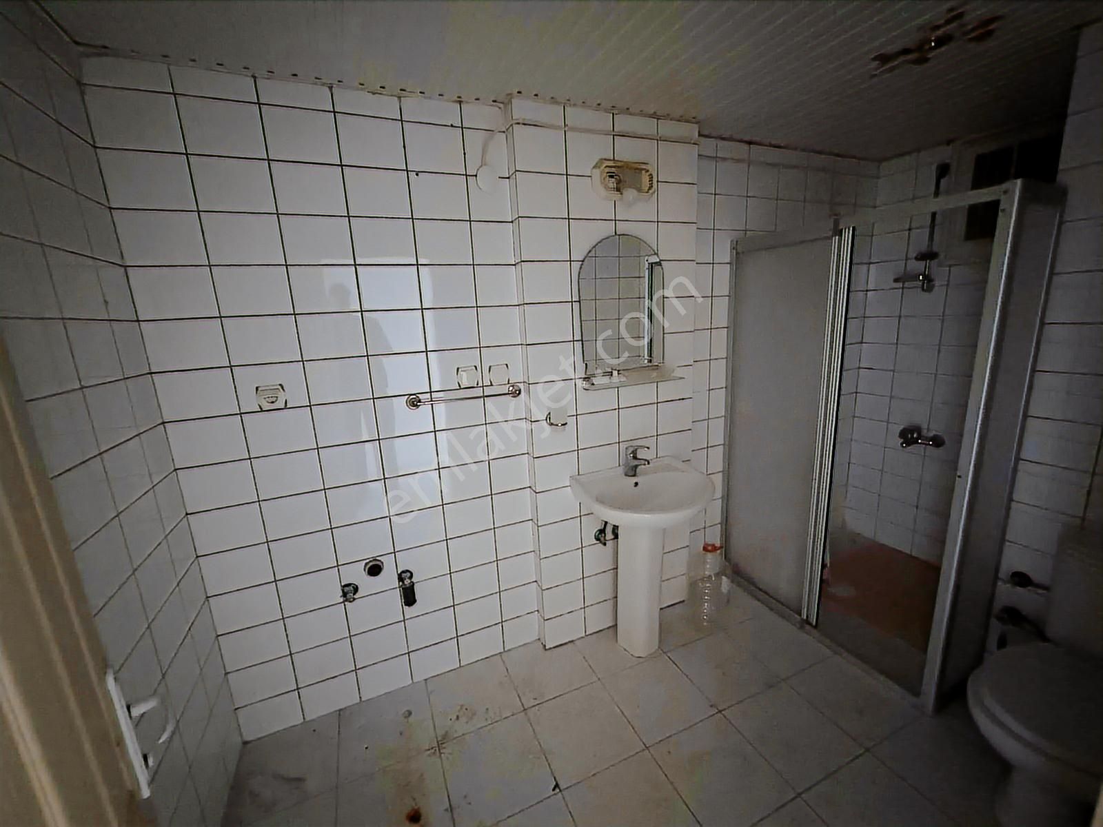 Alanya Mahmutlar 2+1 125m2 Ayrı Mutfak Site İçerisinde - Görsel 34