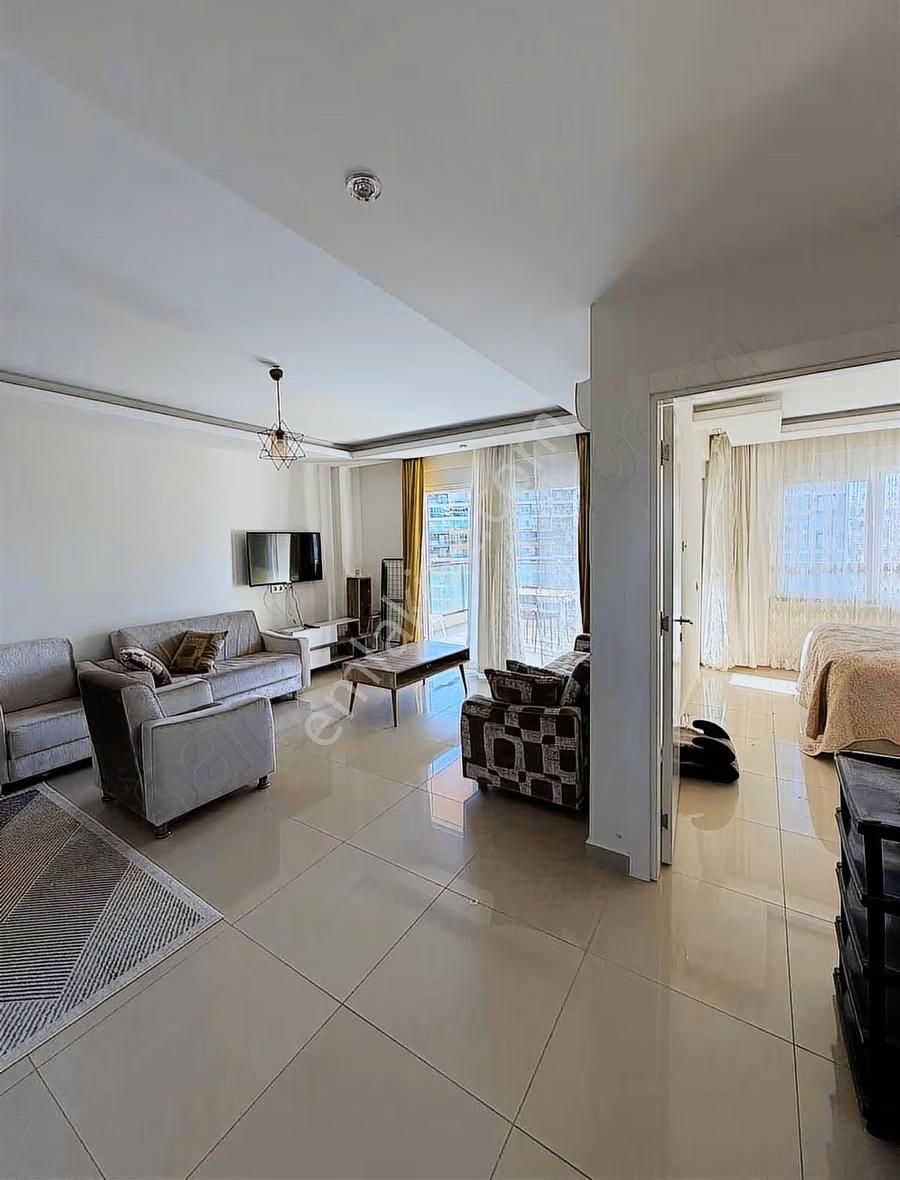 Havuz Cephe Eşyalı Site İçersi - Görsel 2