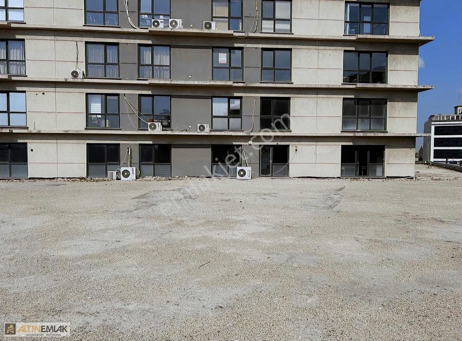 N Cadde Ofis Tam Kat Ofis Mobilyalı Olarak Satılık Kiracılı