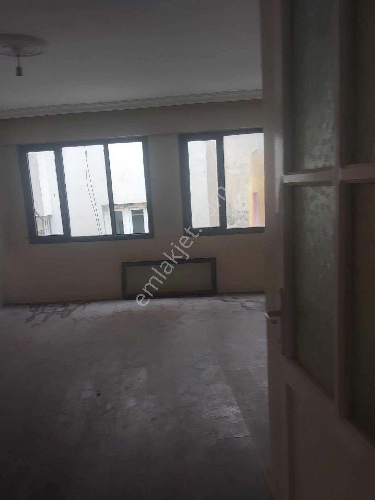 Aydın Soke Yenıcamıı Mahallesinde 90 M2 2+1 - Görsel 2