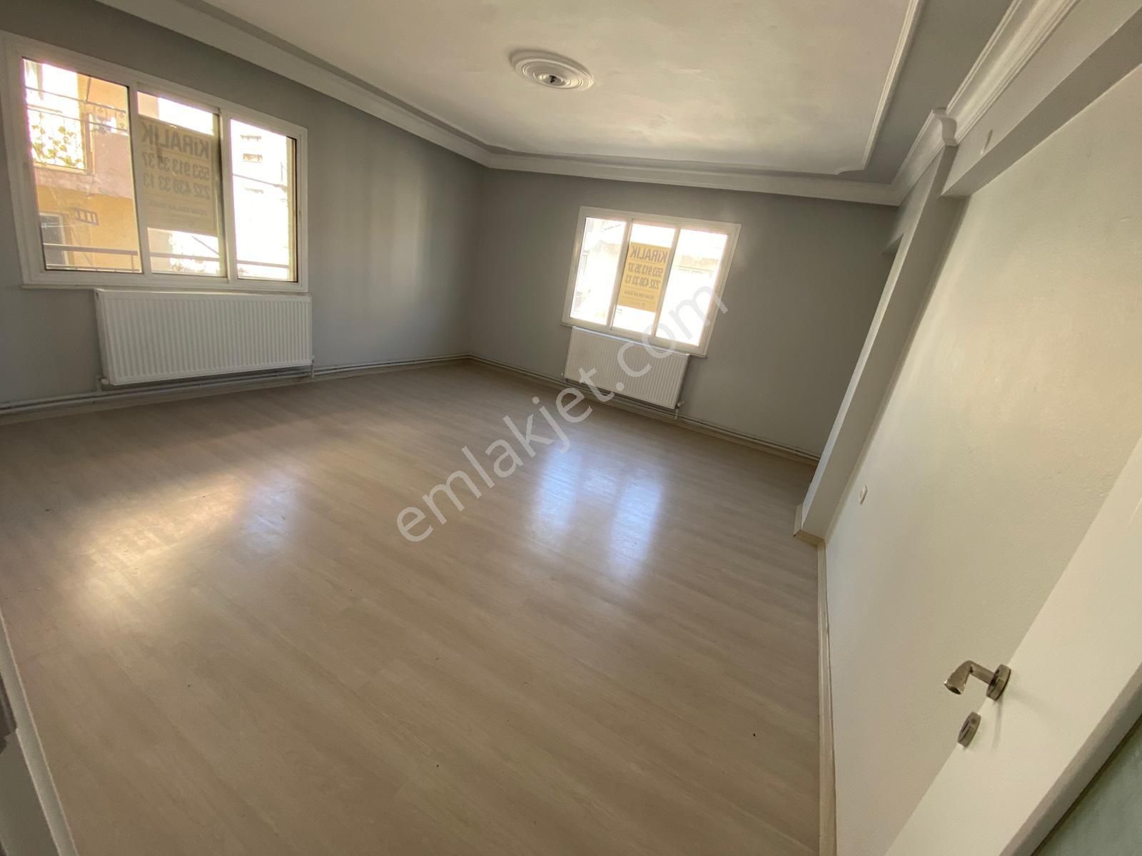Buca Kozağaç Mah.de Hasanağa Bahçesi Yakını 3+1 120m2 Dgazlı Arakat Bakımlı Kiralık Daire - Görsel 6
