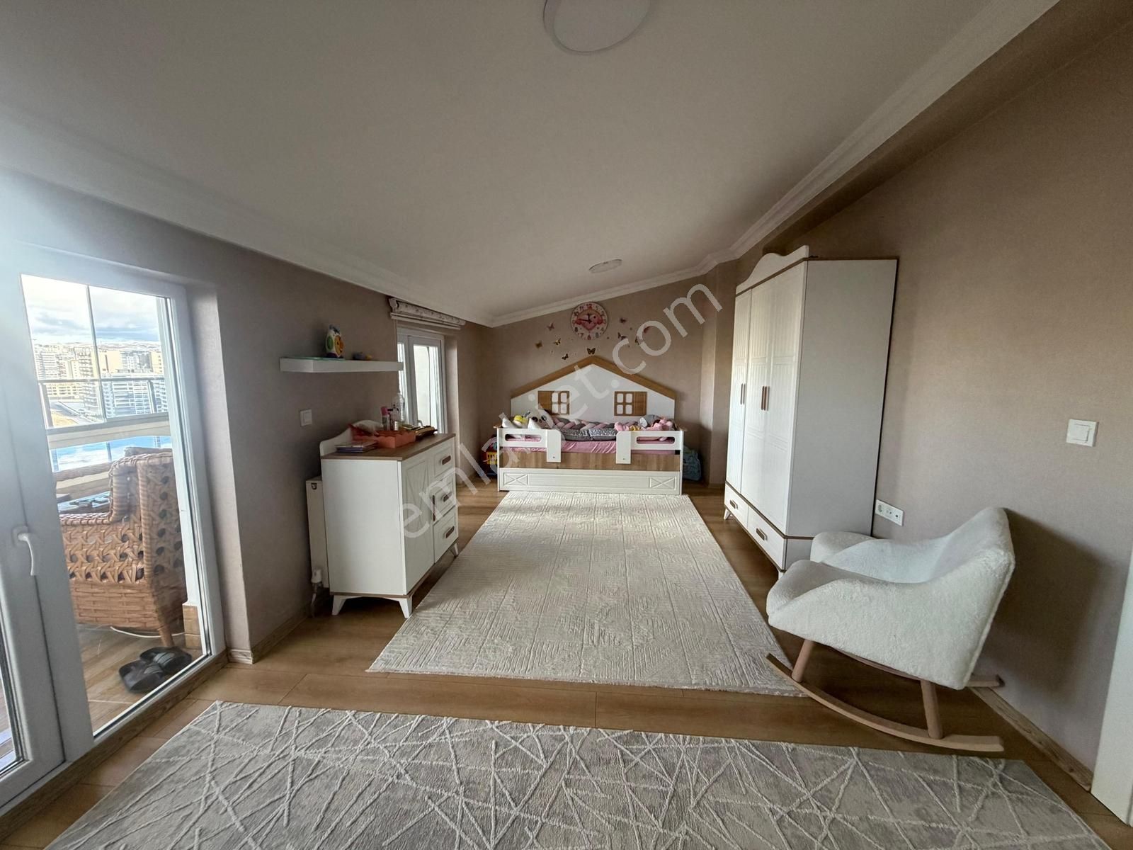 Redstone Castle İstanbul Yolu Metro Yakını Teras Dubleks 5+2 - Görsel 15