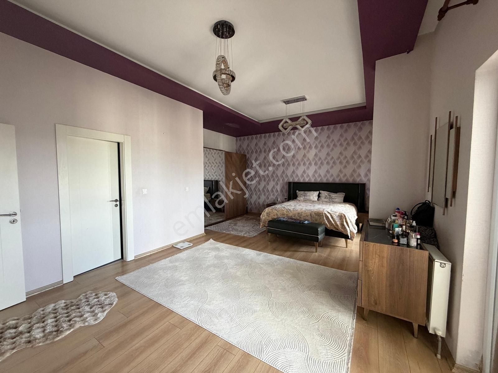 Redstone Castle İstanbul Yolu Metro Yakını Teras Dubleks 5+2 - Görsel 27