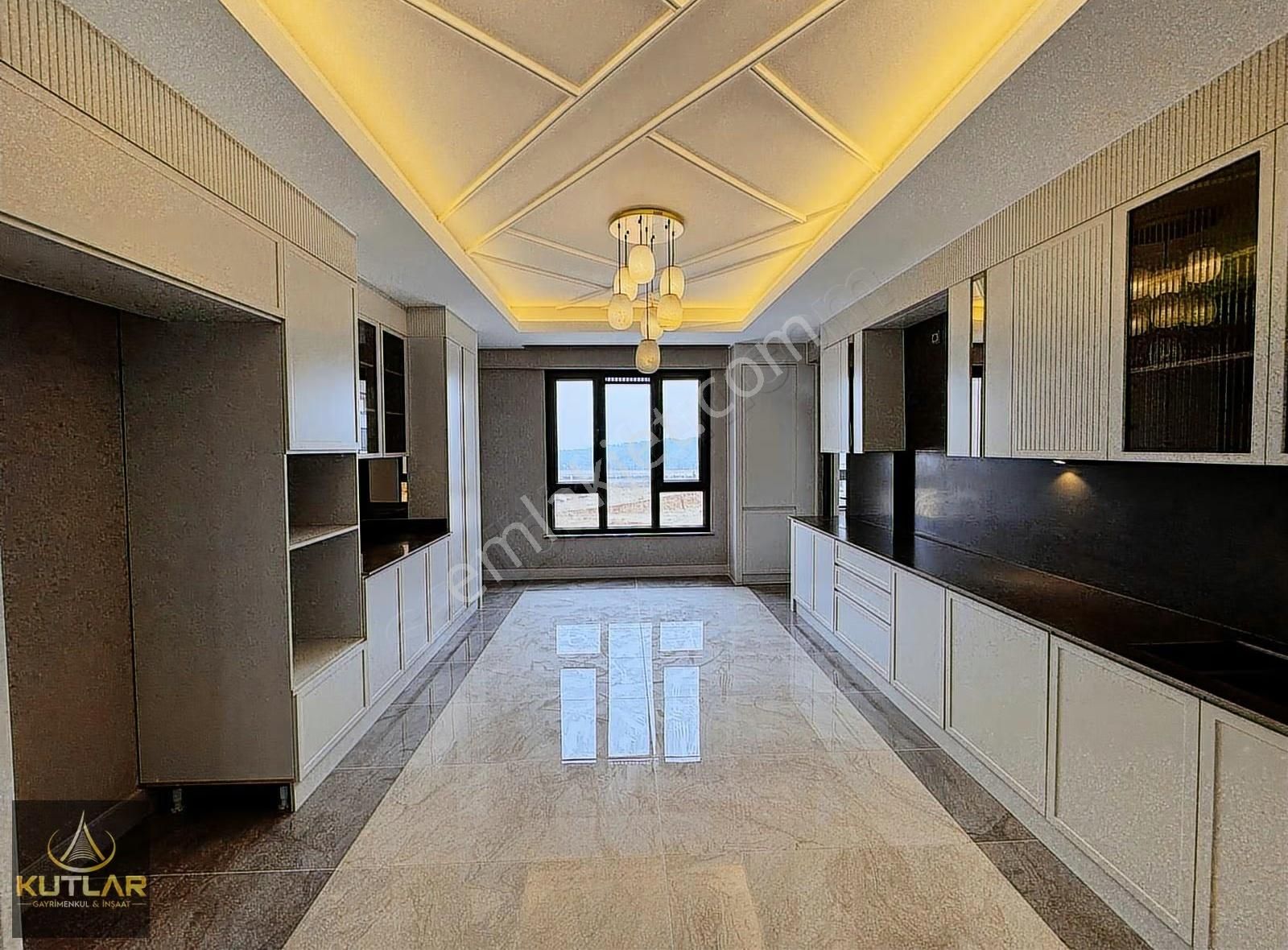 Kutlar'dan Yamaçtepe De Ultra Lüx Katta Tekli 4+1 Daireler.!
