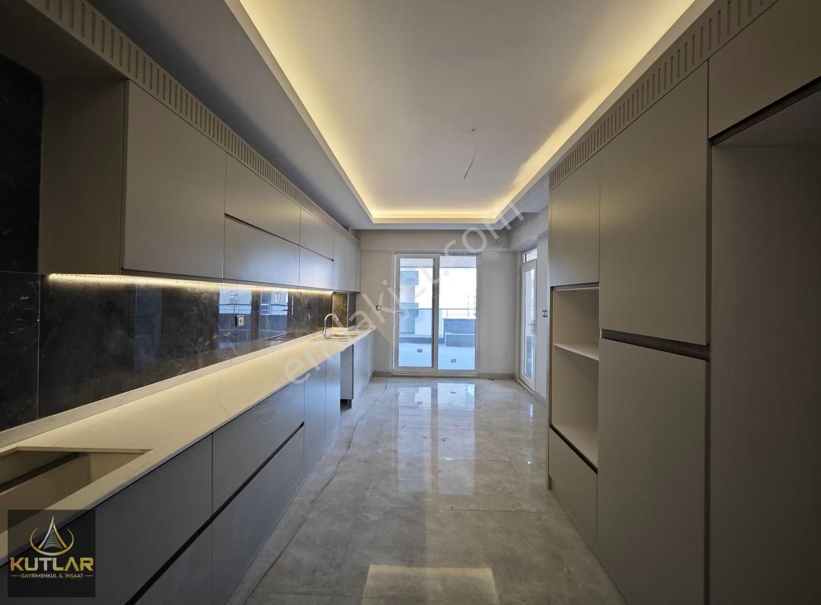 Kutlar'dan Hayallerinizinizi Süsleyen Ultra Lüx*3.5+1*daireler.!