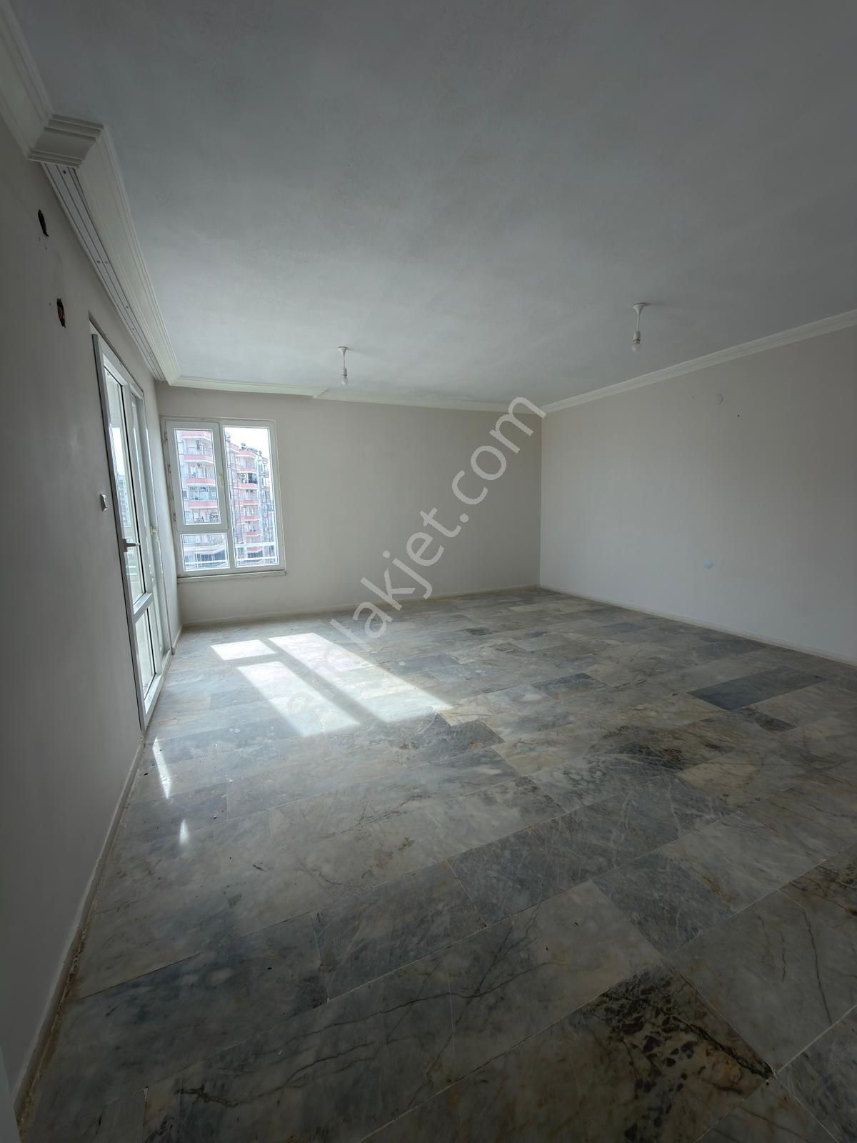 View'den Tece’de Denize Sıfır Sitede,full Deniz Manzaralı Geniş 3+1 Kiralık Daire - Görsel 5