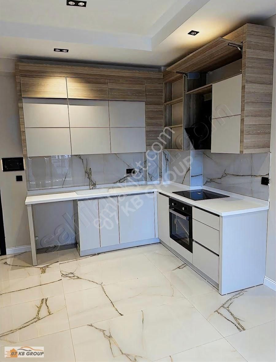 Antalya Nefes Bahçede Arakat K.otoparklı 1+1 Yerden Isıtmalı - Görsel 11