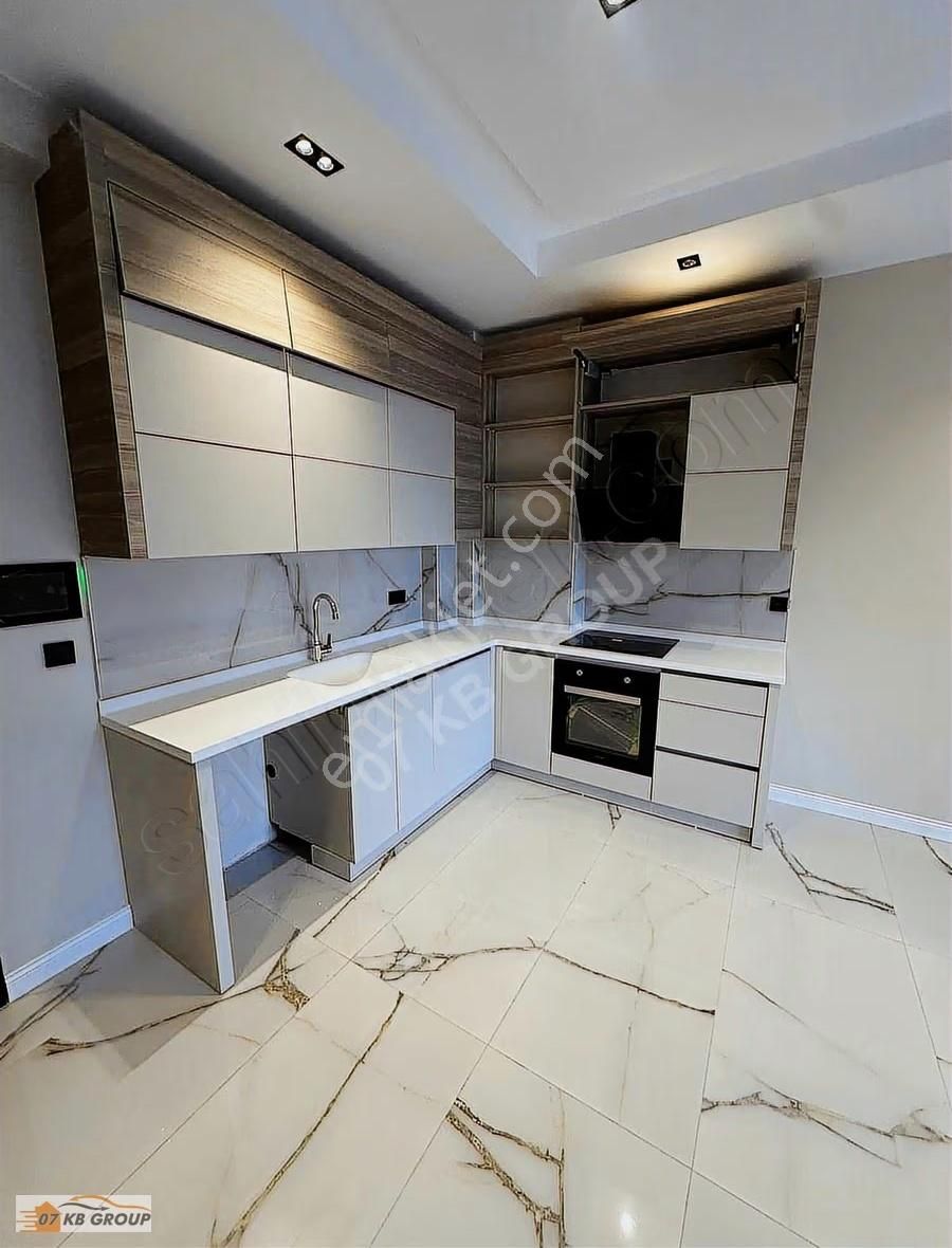 Antalya Nefes Bahçede Arakat K.otoparklı 1+1 Yerden Isıtmalı - Görsel 8