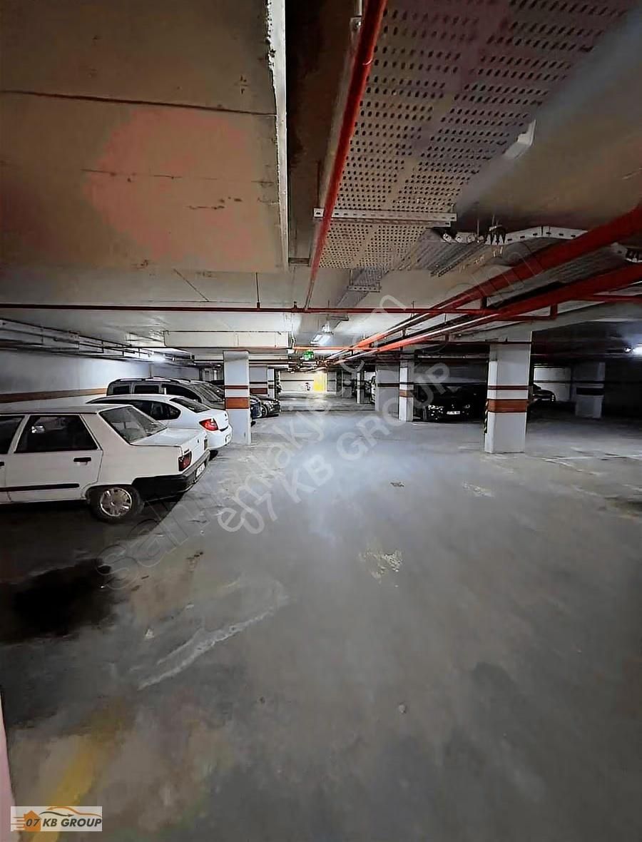 Antalya Nefes Bahçede Arakat K.otoparklı 1+1 Yerden Isıtmalı - Görsel 2