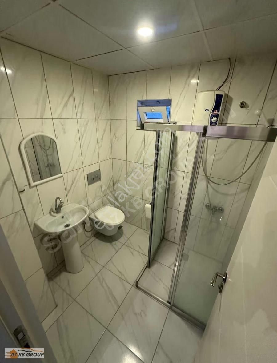 Gülveren Kafeler Cad. Çift Banyolu Eşyalı 1+1 Kiralık - Görsel 8