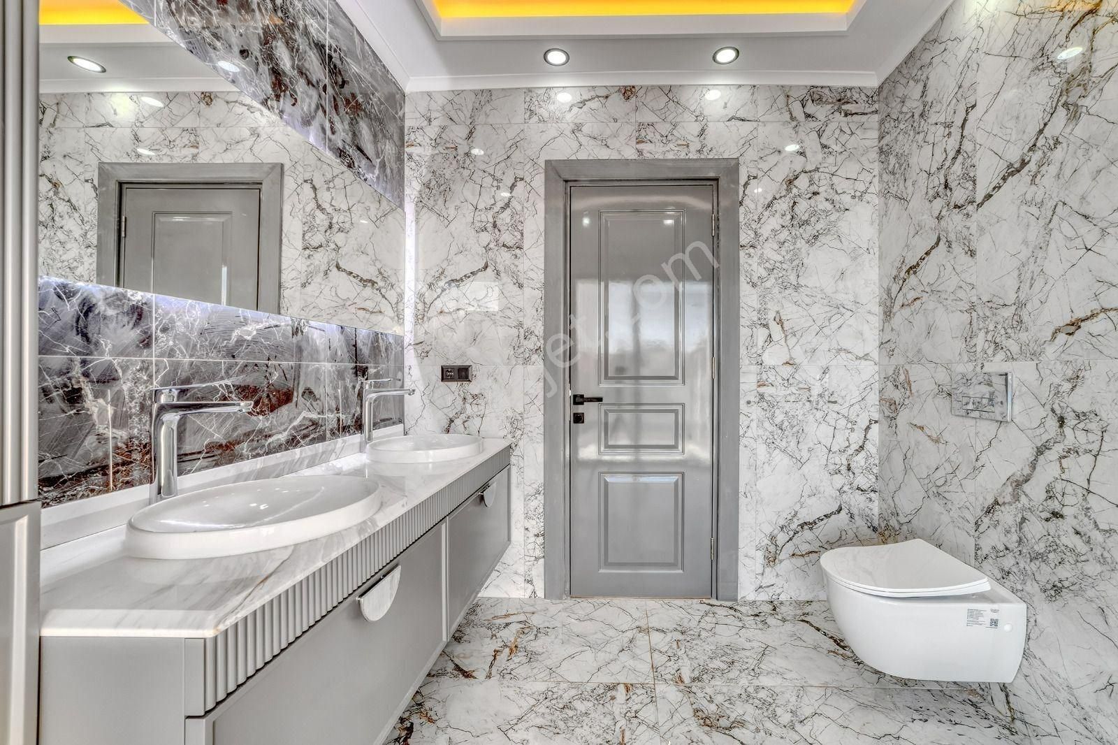 Alanya / Cikcilli’de Panoramik Manzaralı 5+2 Lüks Müstakil Villa - Görsel 27