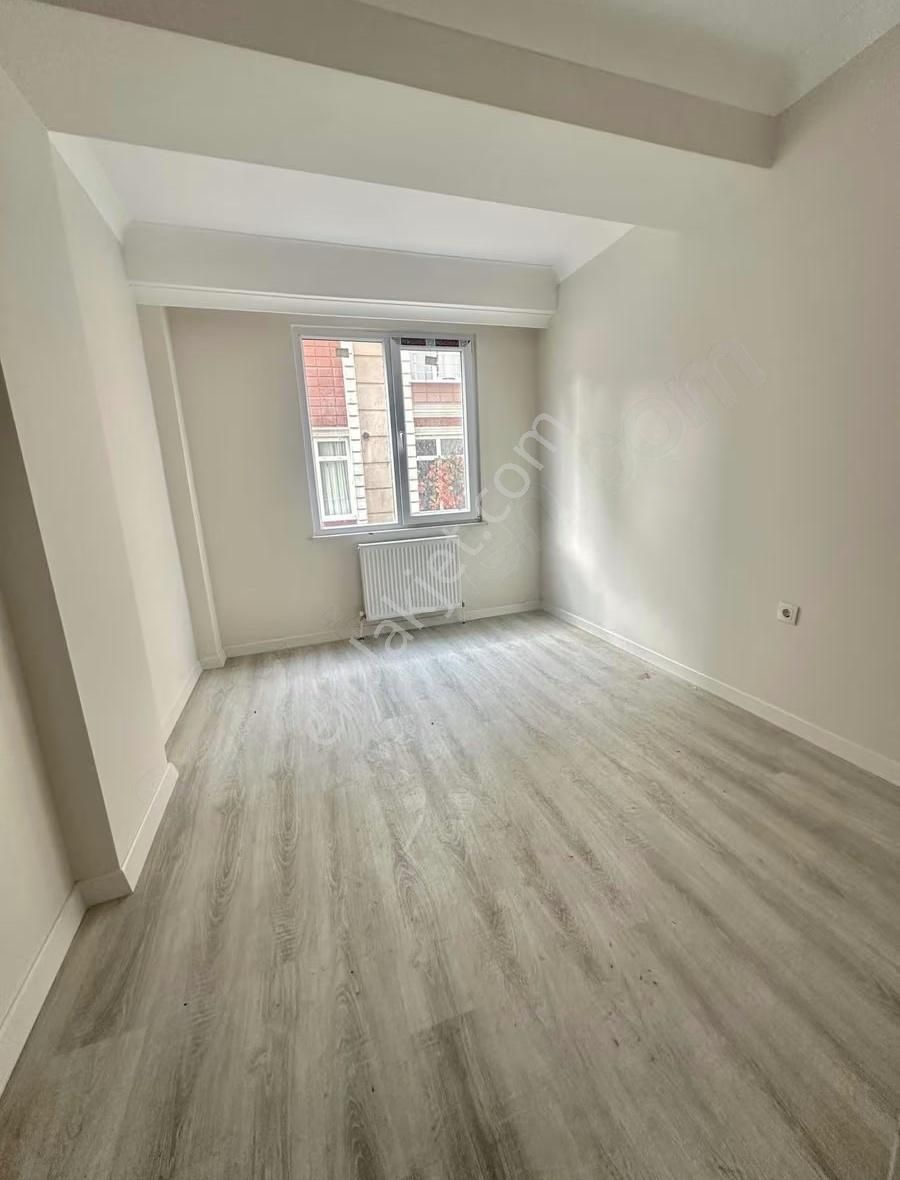 Mustafa Kemal Paşada Kiralık 2+1 Daire Sıfır Binada Asansörlü - Görsel 2