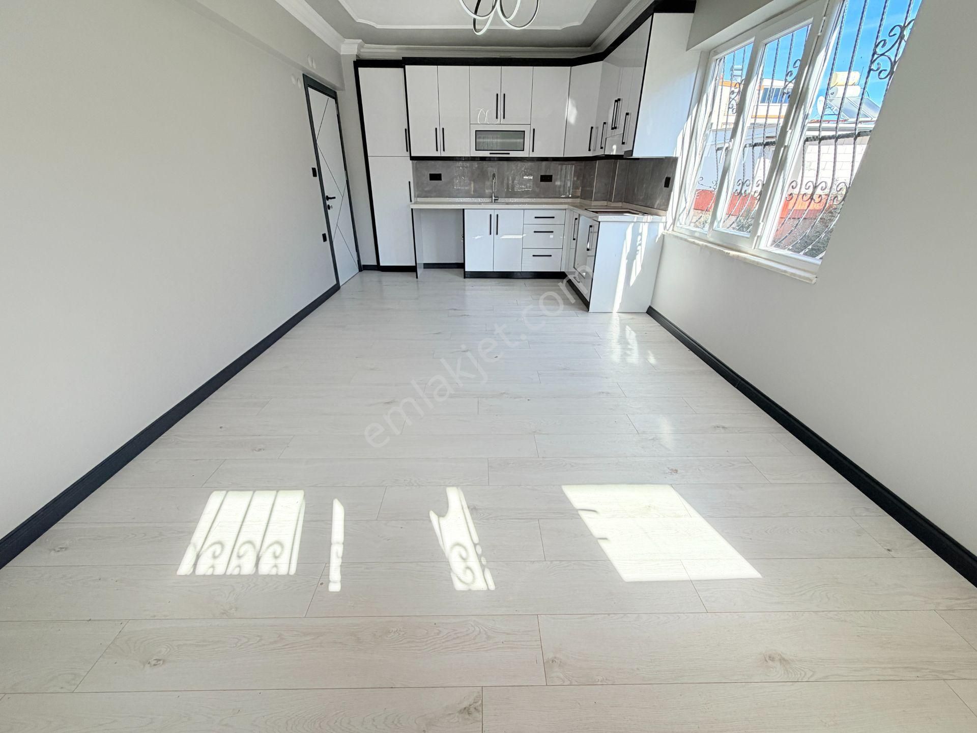 Didim Çamlık'ta Denize 300m Ara Kat Ön Cephe Masrafsız 2+1 Daire - Görsel 6