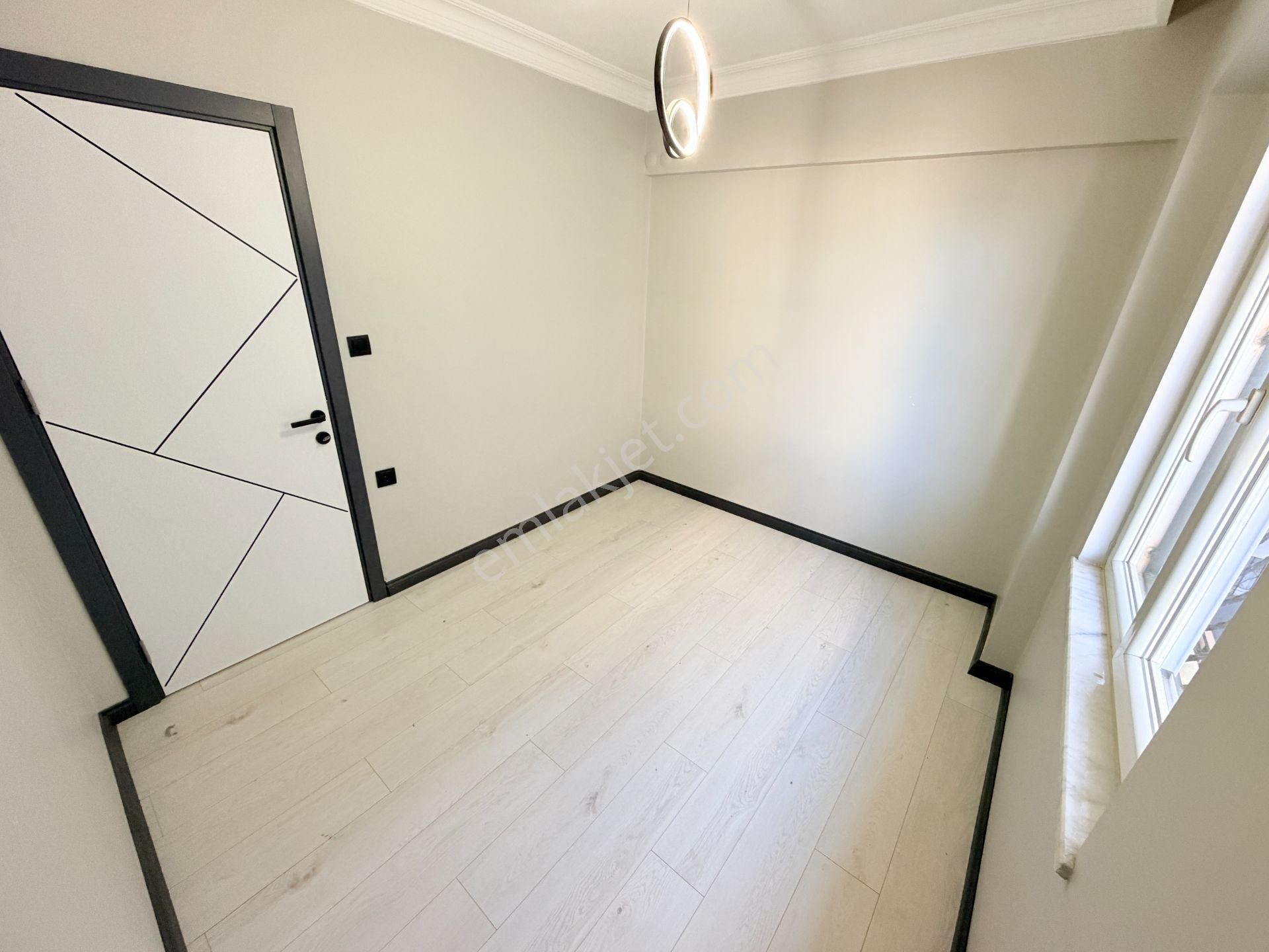 Didim Çamlık'ta Denize 300m Ara Kat Ön Cephe Masrafsız 2+1 Daire - Görsel 16