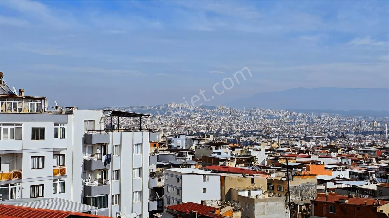 Bozyaka Kapalı Pazar Yerine 1 Dakika Mesafede Ferah Köşe Daire - Görsel 17