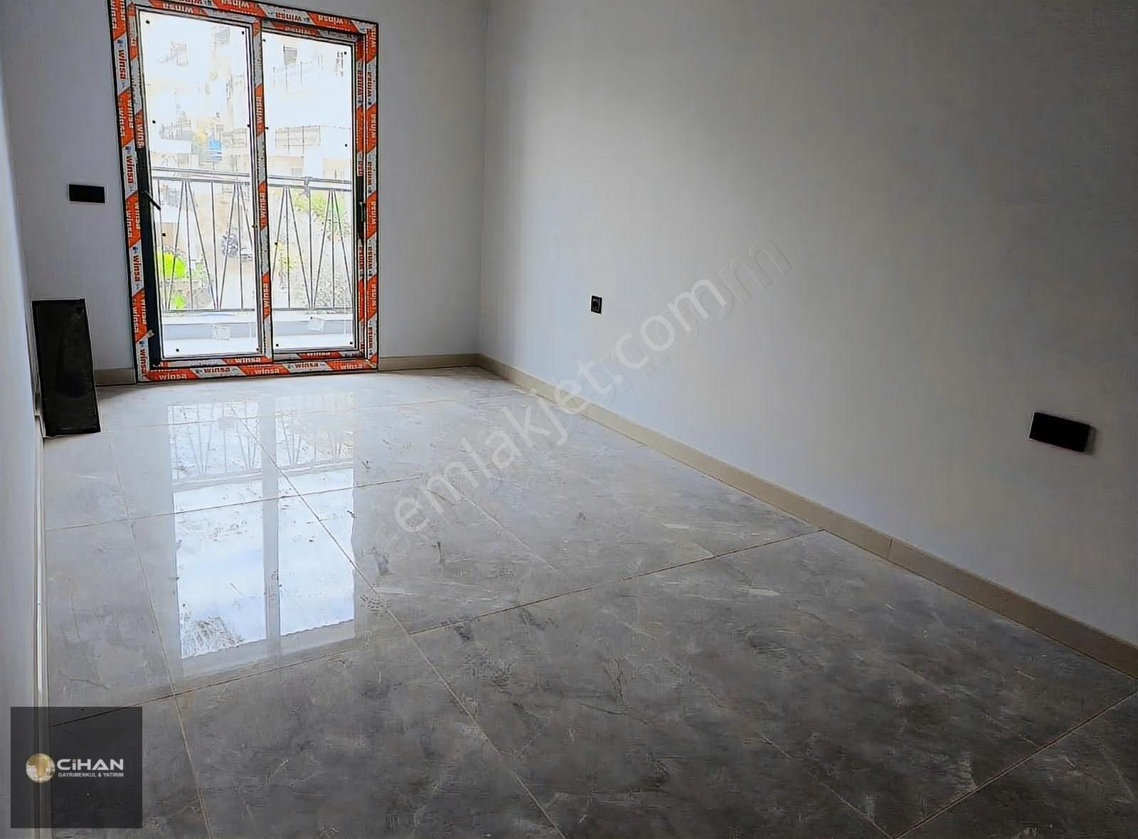 Kuşadası Cihan Gayrimenkulden Ege Mh.ara Kat 2+1 Daire - Görsel 20