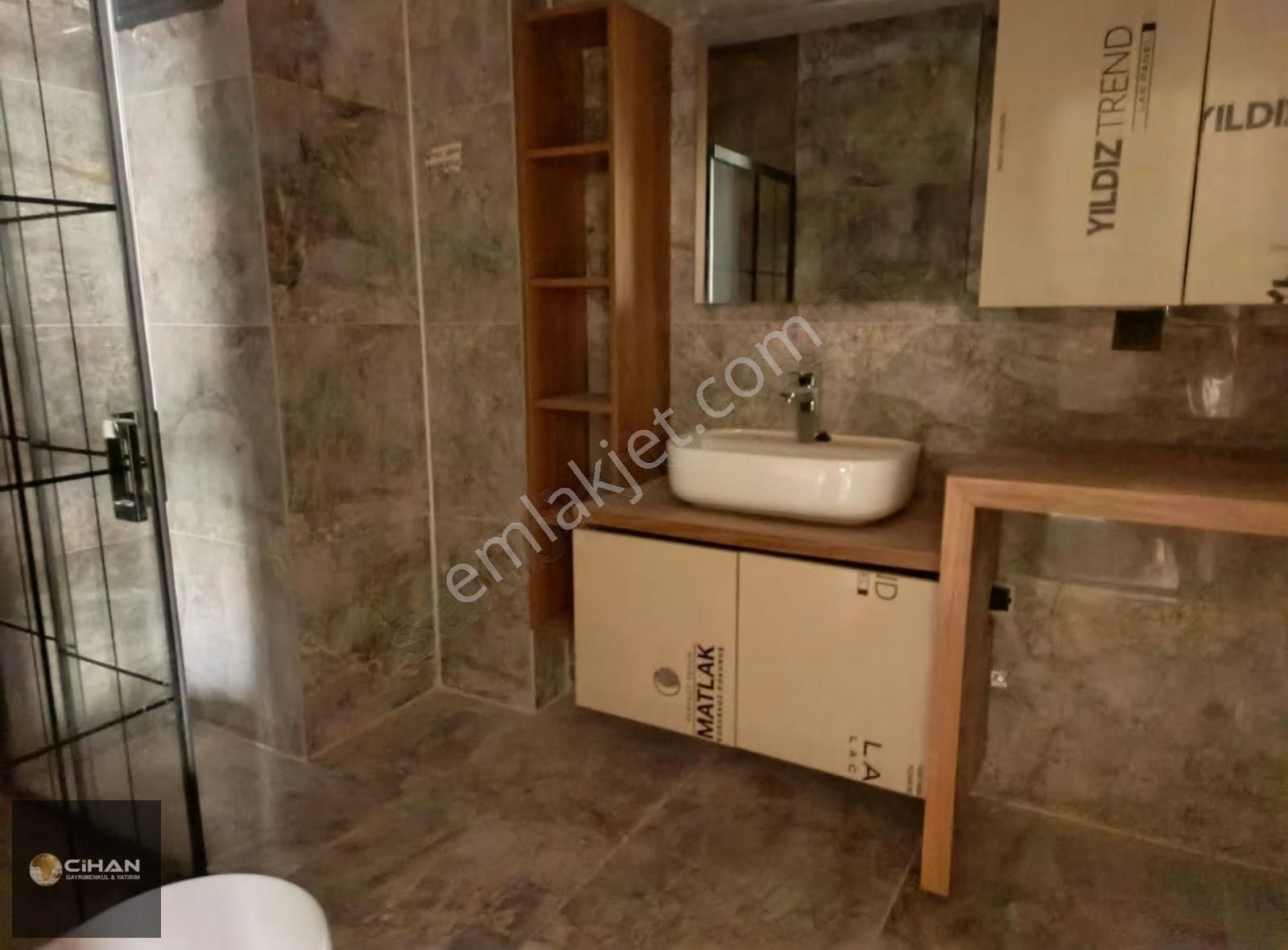 Kuşadası Cihan Gayrimenkulden Ege Mh.ara Kat 2+1 Daire - Görsel 14