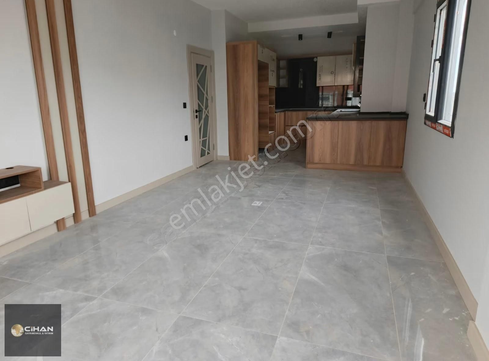 Kuşadası Cihan Gayrimenkulden Ege Mh.ara Kat 2+1 Daire - Görsel 16