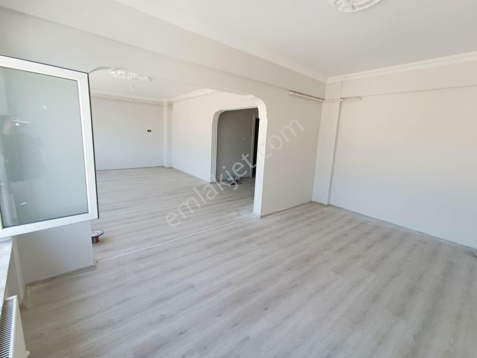 Muhtarım Dan Gönen Çarşı İçinde 187 M2 Şehir Parkına Yakın Daire - Görsel 22