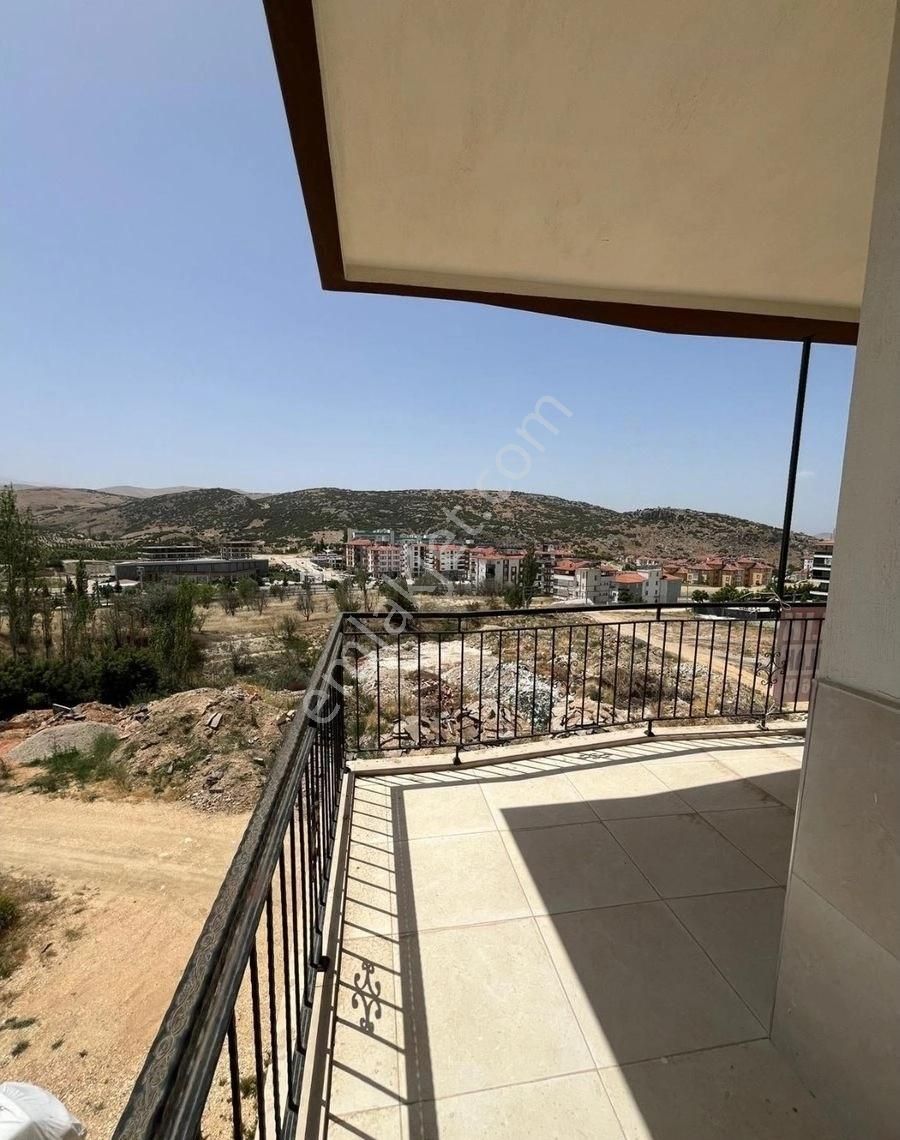 Antalya Elmalı Devlet Hastanesi Ve Otogar Karşısında 3+1 Sobalı Eşyasız Kiralık Daire - Görsel 19