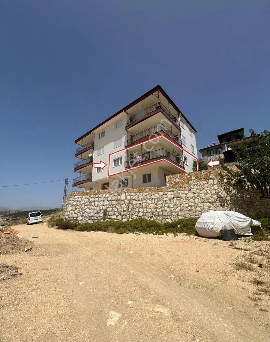 Antalya Elmalı Devlet Hastanesi Ve Otogar Karşısında 3+1 Sobalı Eşyasız Kiralık Daire