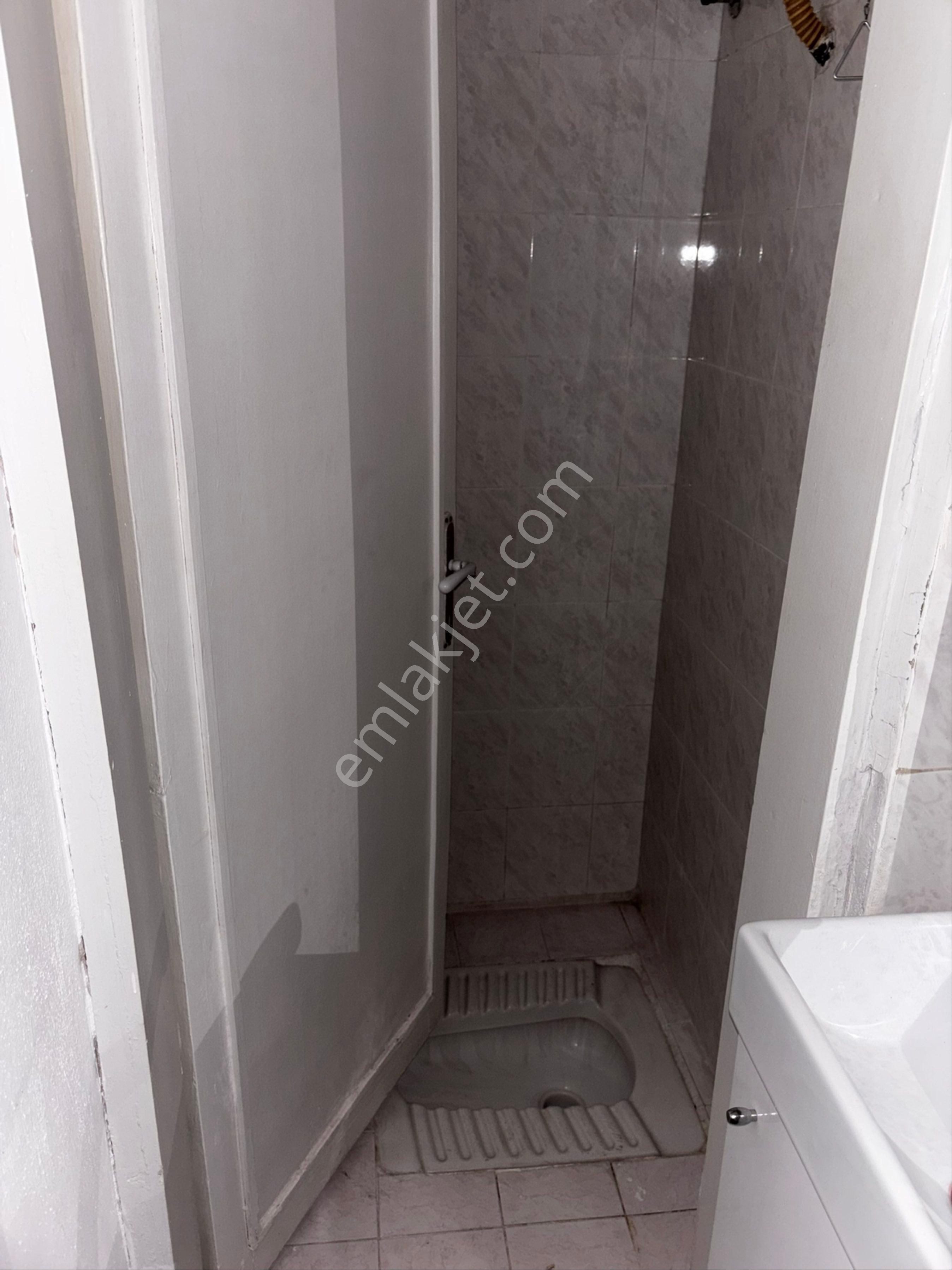 257 Yeni Mahallede Kiralık Doğalgazlı 3+1 Daire - Görsel 5