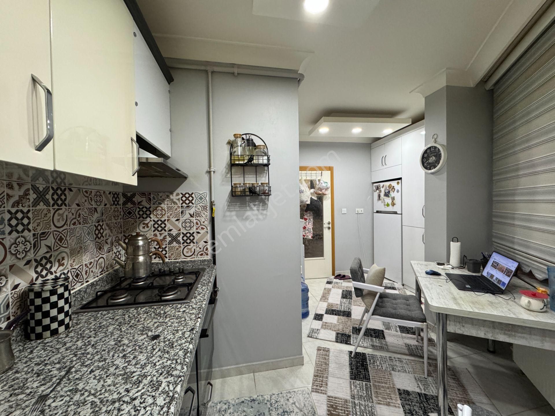 Pursaklar Mehmet Zengin Emlak'tan Asansörlü, Kapalı Otoparklı, Ebeveyn Banyolu, Masrafsız 2+1 - Görsel 11