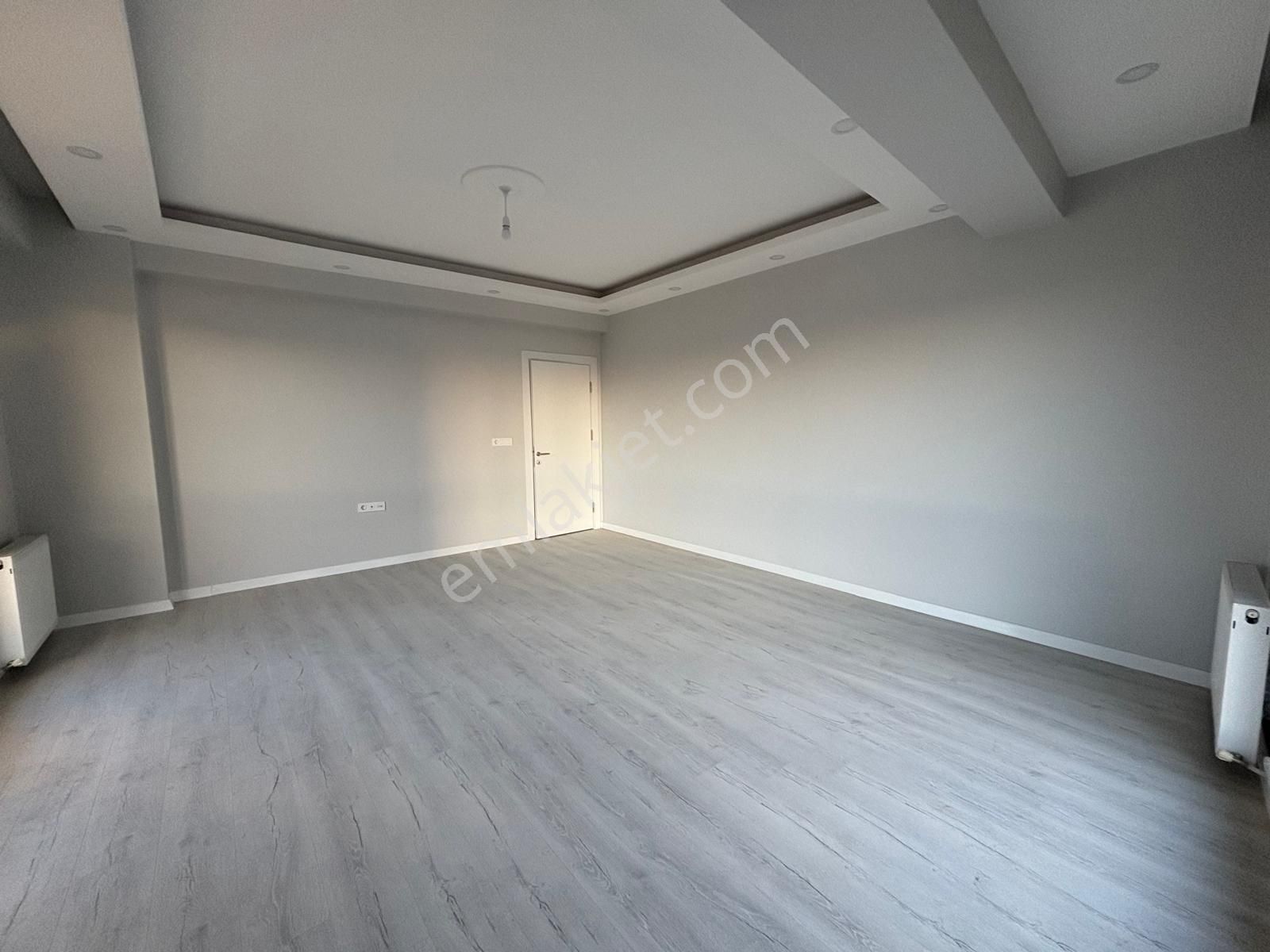 Tokay'dan3+1 136m2 Giyinme Odalı Perşembe Pazarının İçinde Daire - Görsel 13