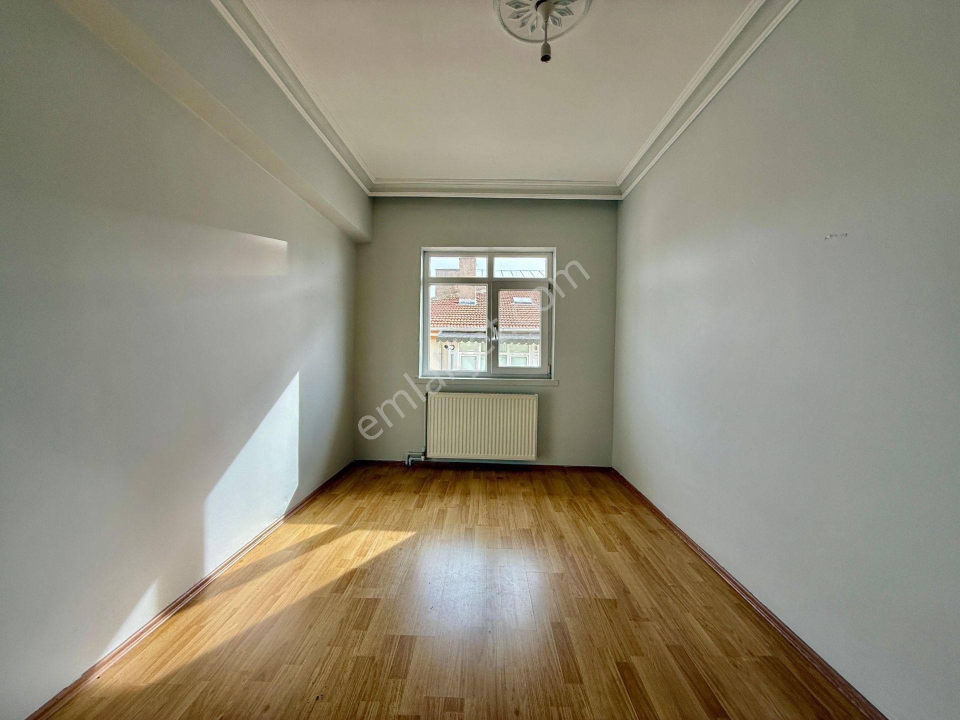 Kalecik Emlak'tan Hicret Camii Yakını Katta G.cephe Kilerli 3+1 Daire - Görsel 5