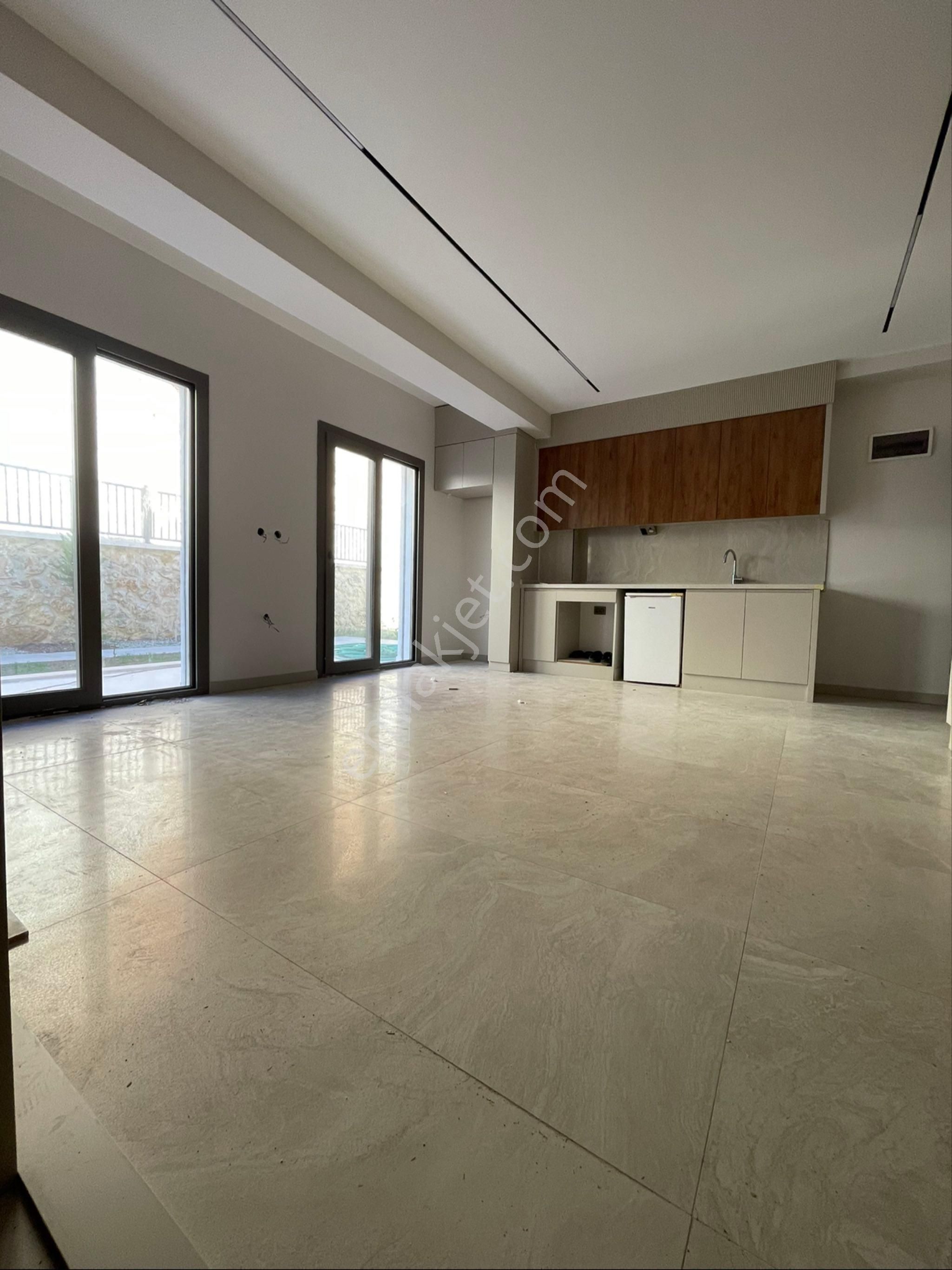 Gökova Mah.de Havuzlu 2+1 Daire Kiralık - Görsel 8