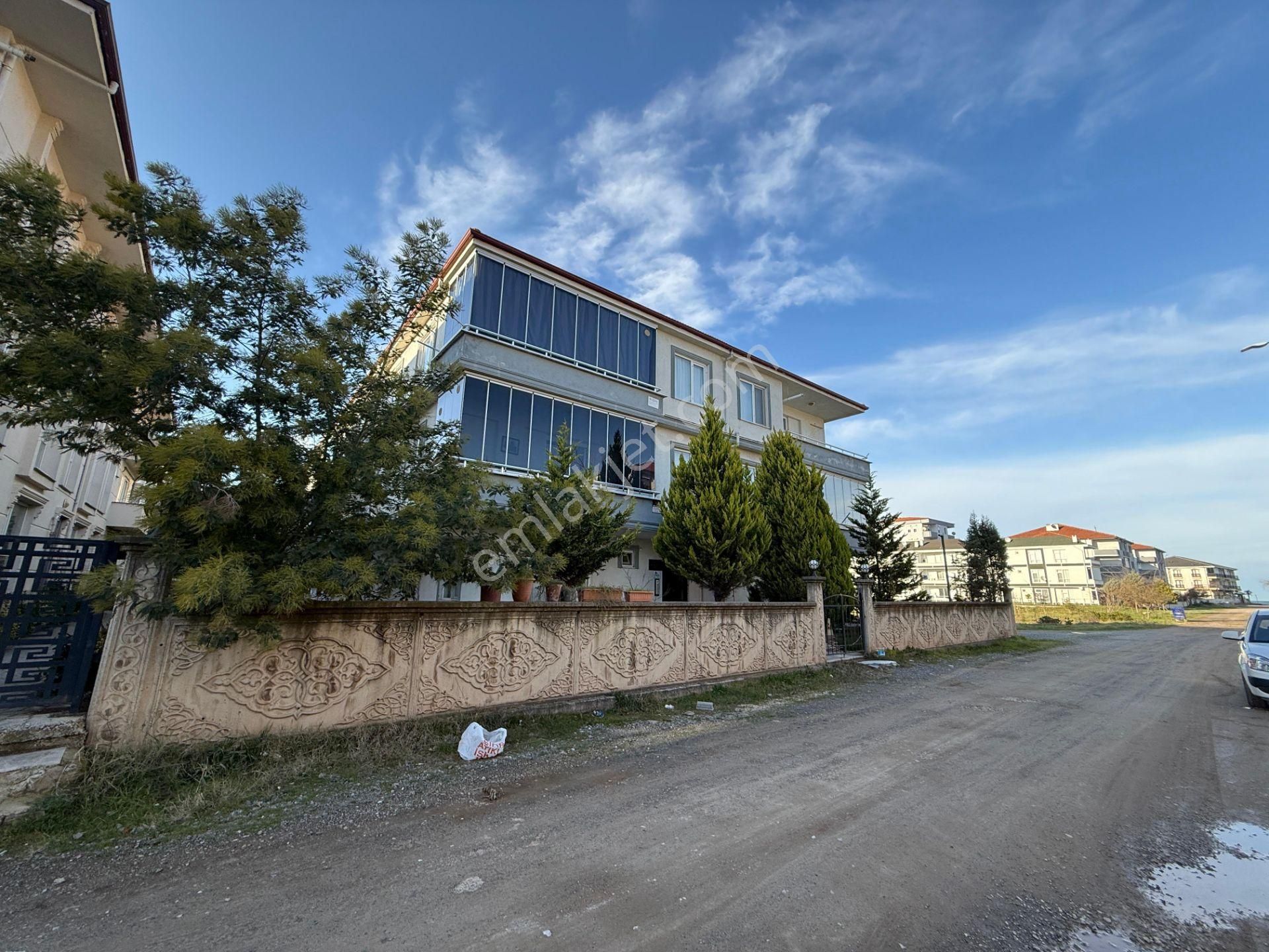 Karasu'da Uygun Fiyatlı Yatırımlık Ve Eşyalı 1+1 Satılık Daire - Görsel 4