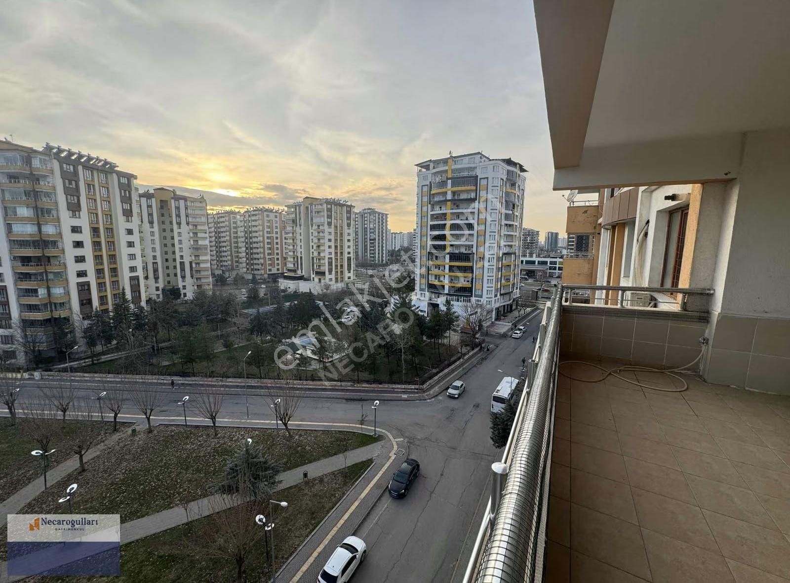 Necaroğullarından Dünya Kavşağı 75 Cadde Üzeri Kelepir Daire - Görsel 5