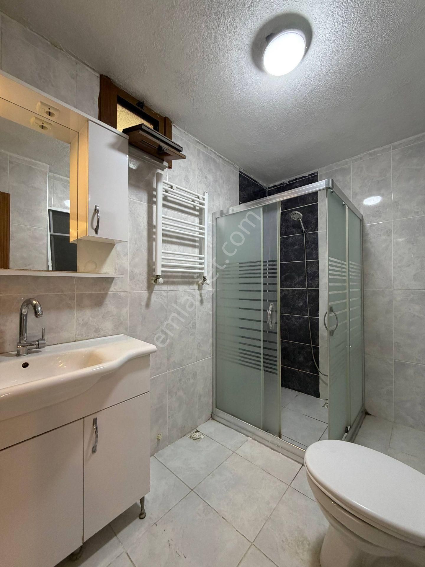 Esenyurt Mehmet Akif Ersoy Mahallesi 2+1 90 M² Kiralık Daire Full Dekorlu Metrobüse 15 Dk. Yürüme - Görsel 15