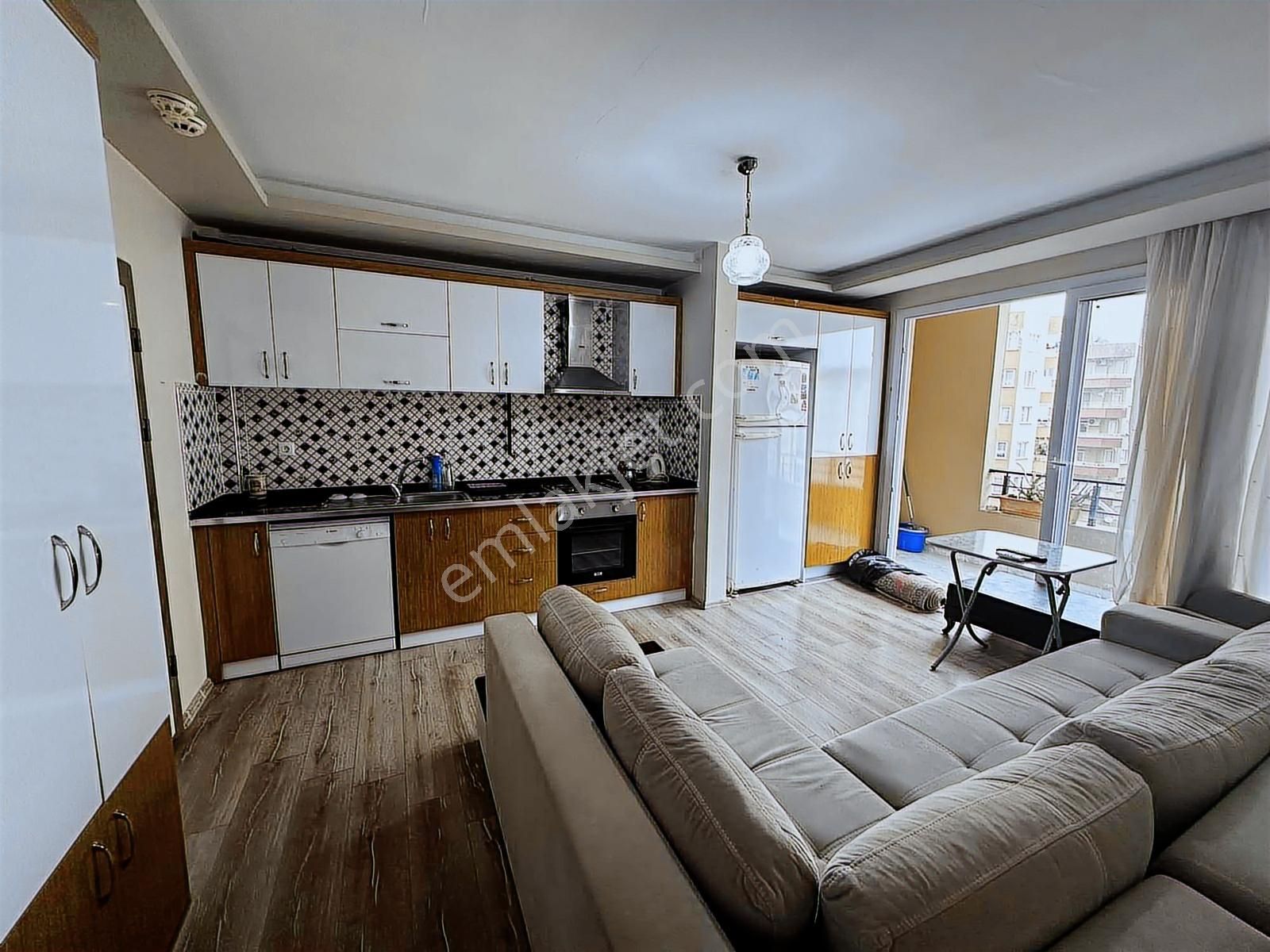 Avax Gayrimenkulden Muhteşem Konumda Eşyalı Kiralık 1+1 Daire - Görsel 4