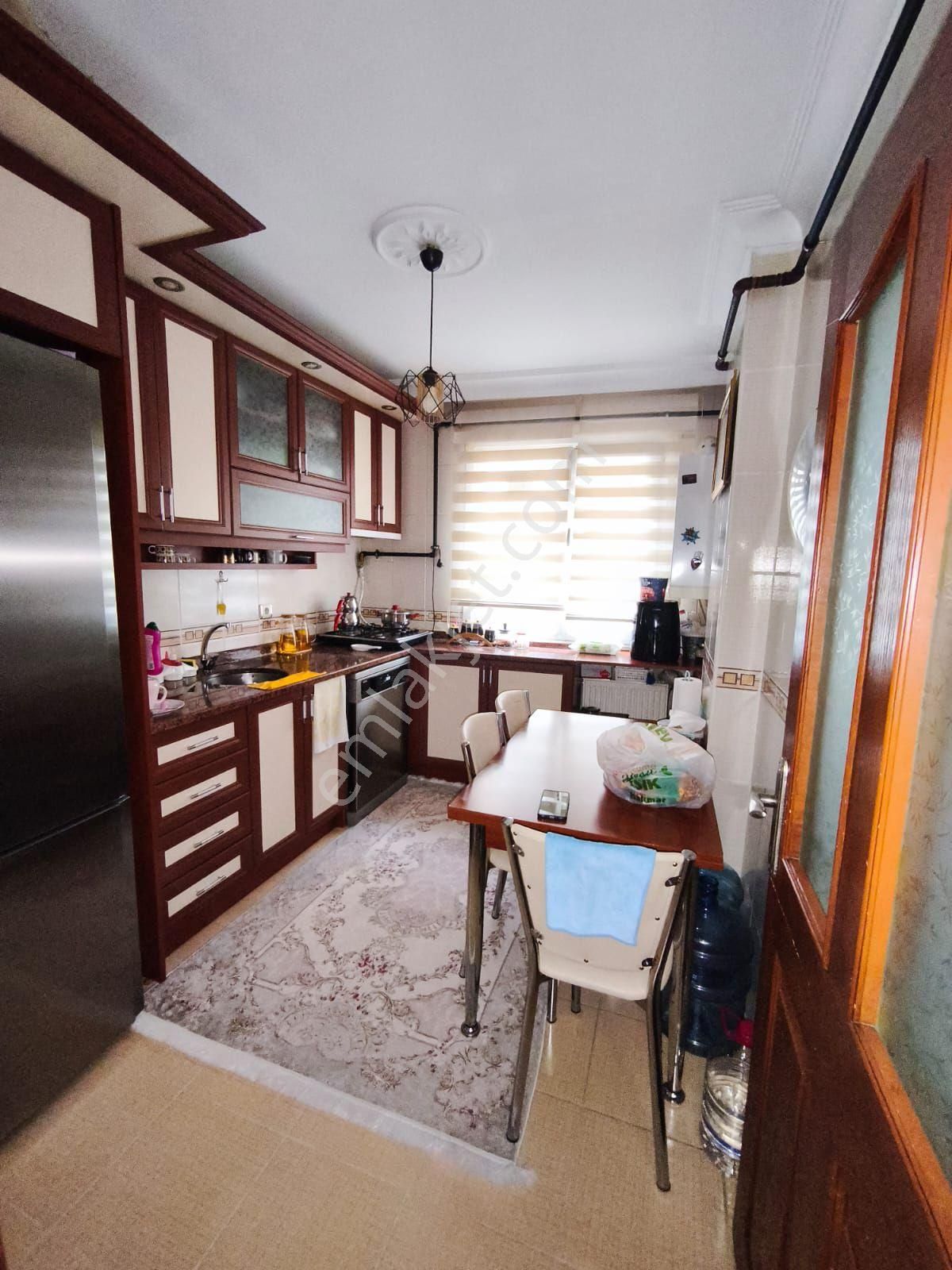 Pendik Güzelyalı Mahallesinde 3+1 - Görsel 11