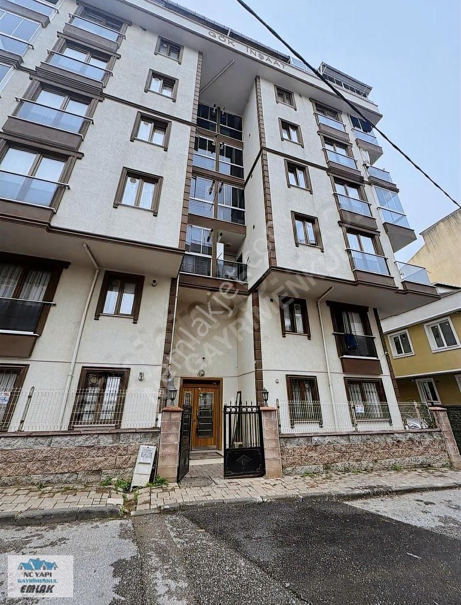 Çekmeköy Aydınlarda Satılık Kiracılı Yüksek Giriş Daire