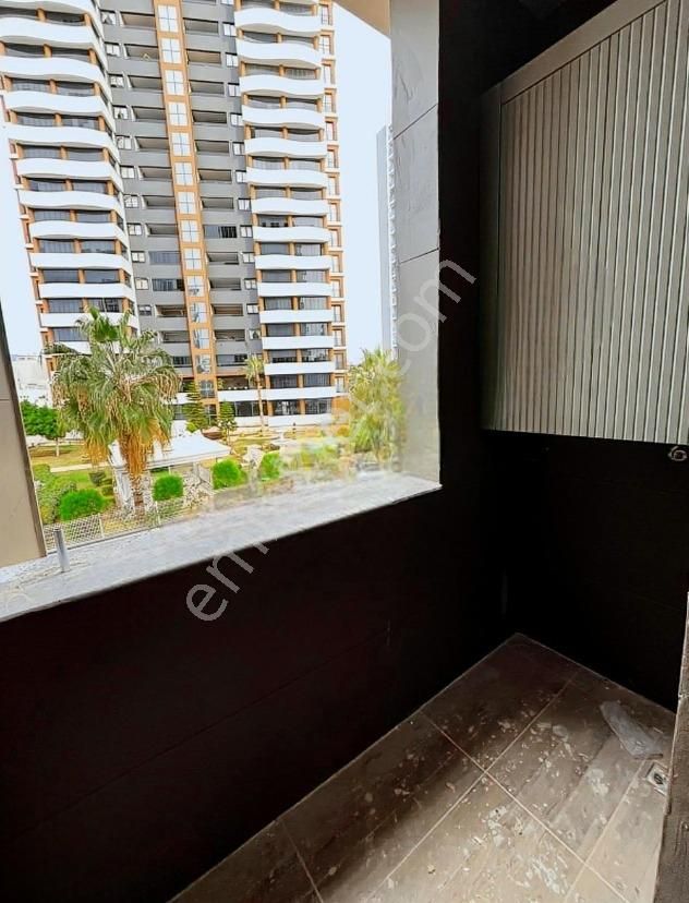 Avax***mezitli/akdeniz Mahallesi Yaşar Doğu Cd 3+1 Geniş Daire - Görsel 2