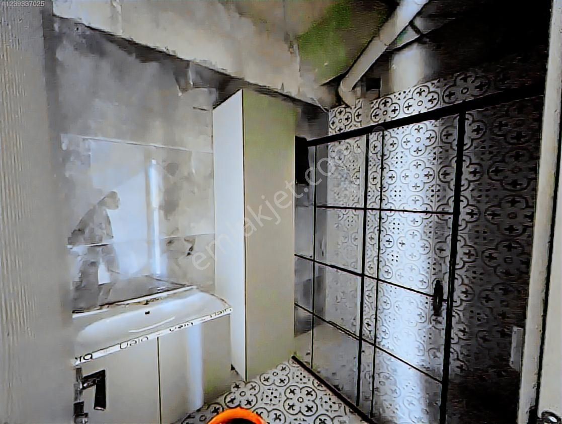 Avax***mezitli/akdeniz Mahallesi Yaşar Doğu Cd 3+1 Geniş Daire - Görsel 8