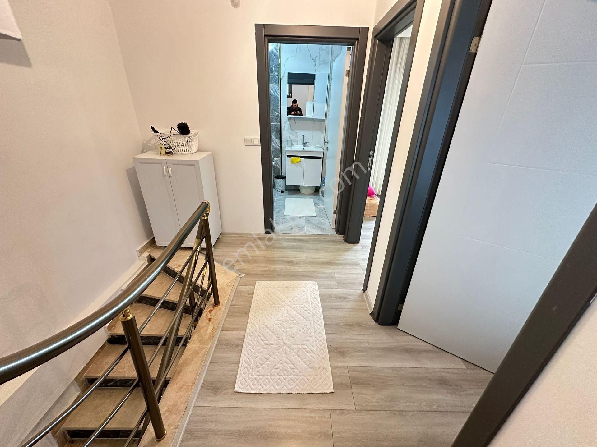 Demireller - Kurulu Düzen, Geniş Bahçeli, Bol Artılı 4+1 Villa - Görsel 21