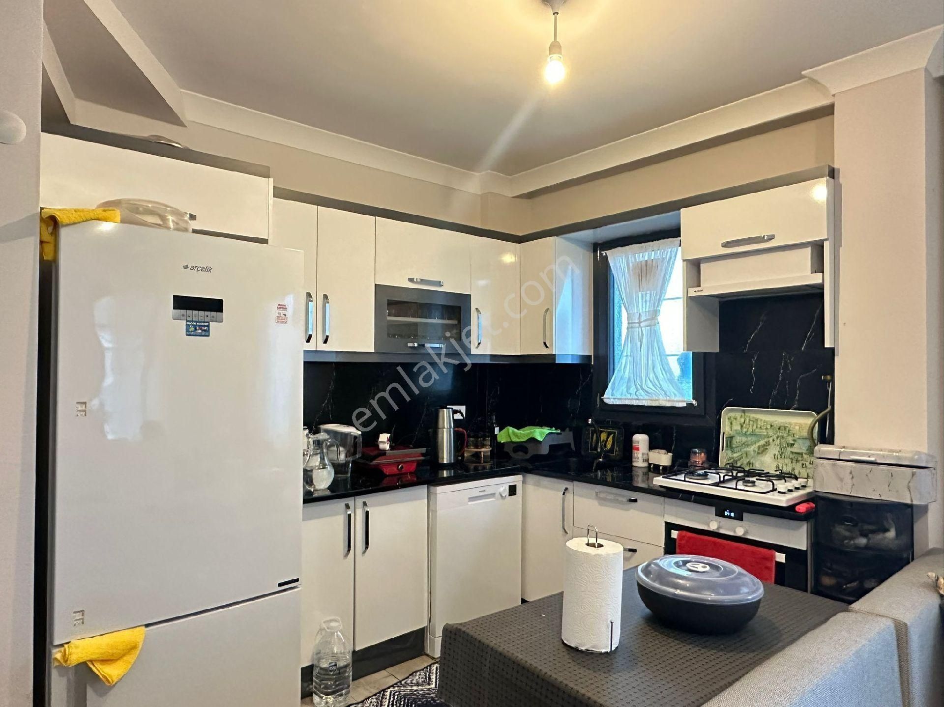 Demireller - Kurulu Düzen, Geniş Bahçeli, Bol Artılı 4+1 Villa - Görsel 33