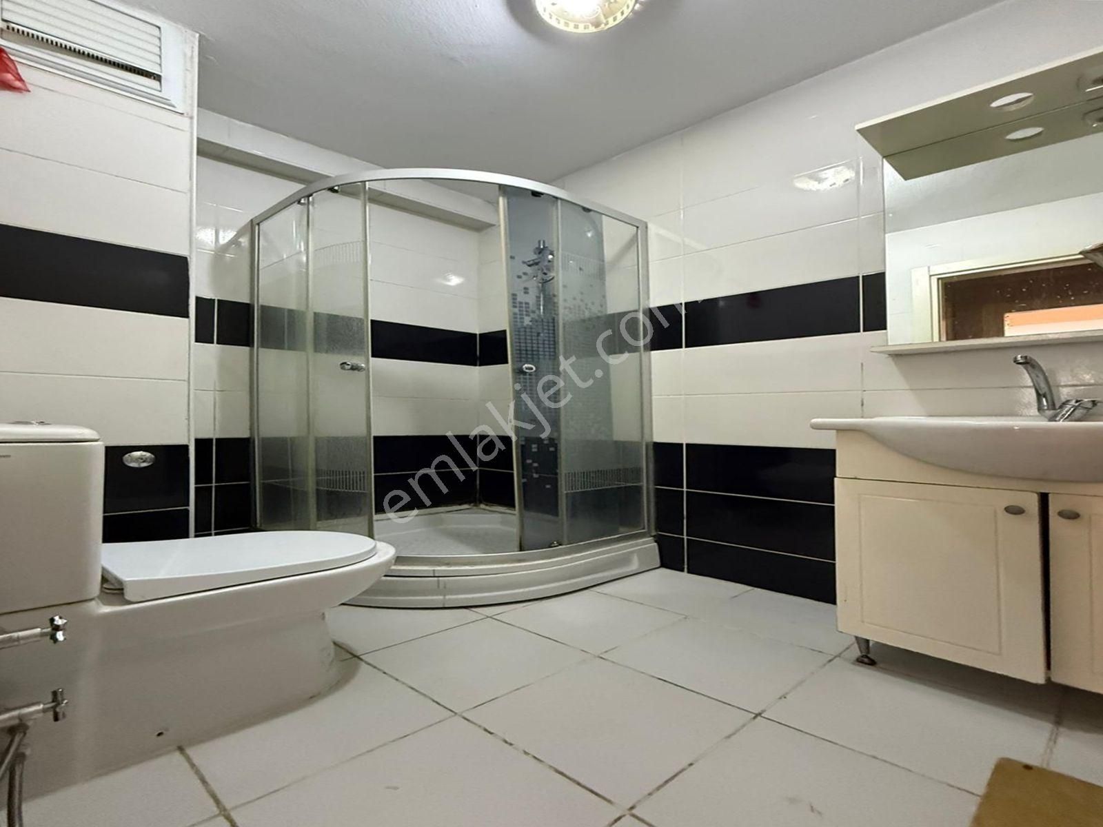 Metrobüse Yakın 3+1 Kiralık Daire Yeni Bina Çift Cephe Geniş M2! - Görsel 11