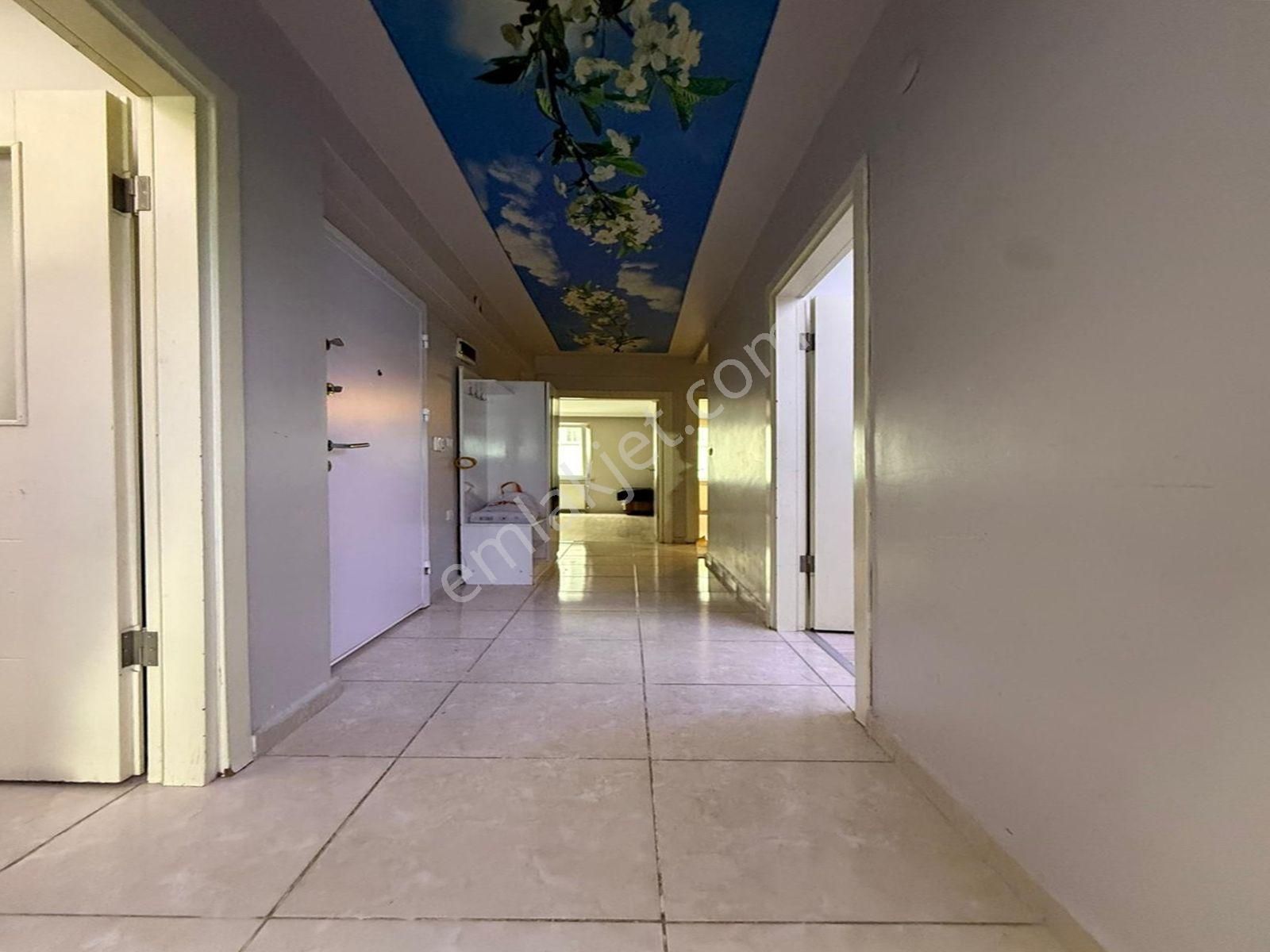 Metrobüse Yakın 3+1 Kiralık Daire Yeni Bina Çift Cephe Geniş M2! - Görsel 3