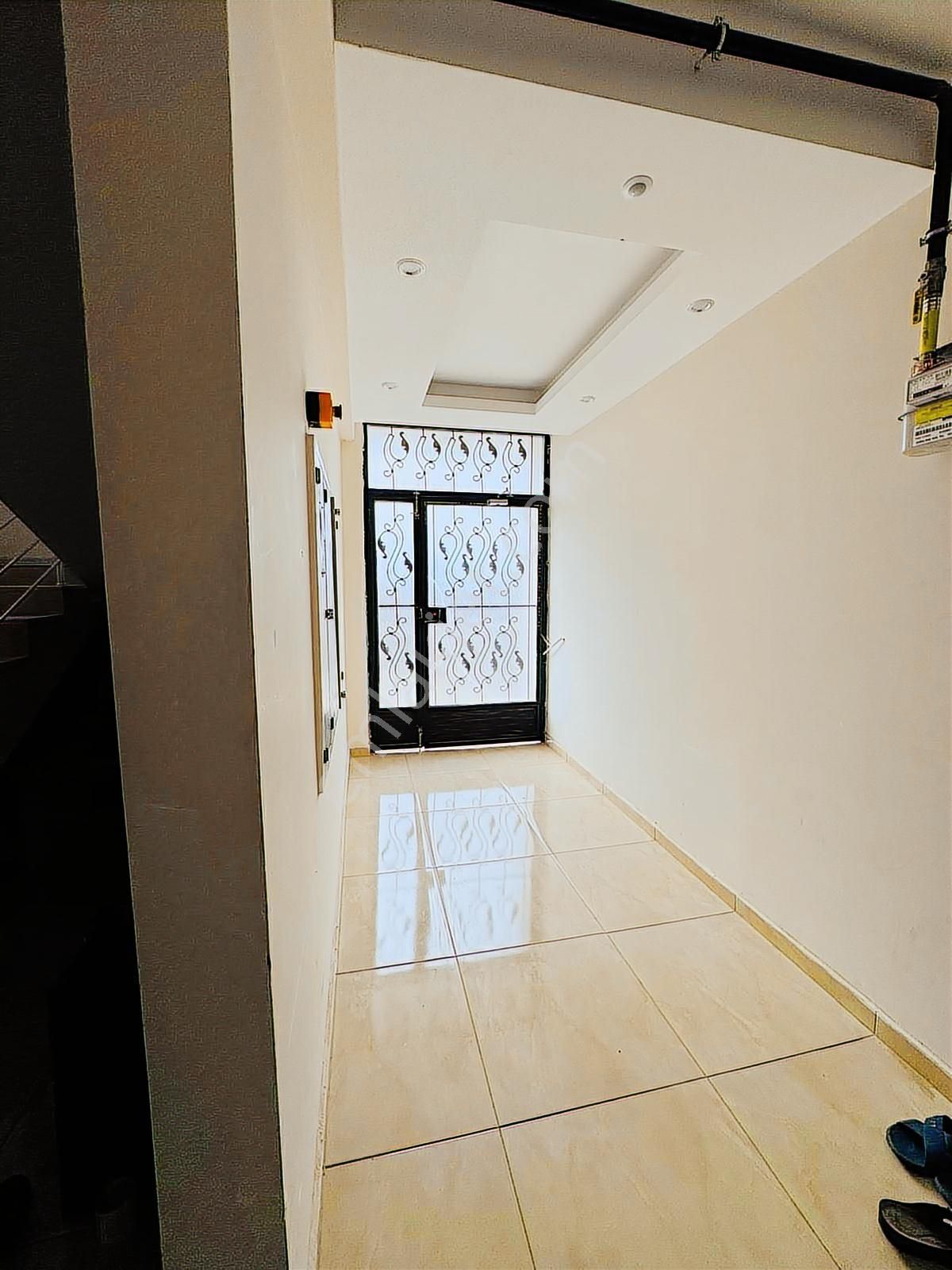 Avax**** Eski Mezitlide Mersin Manzaralı 2+1 Daire - Görsel 34