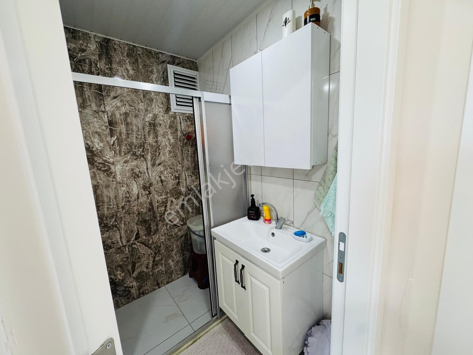 Avax**** Eski Mezitlide Mersin Manzaralı 2+1 Daire - Görsel 23