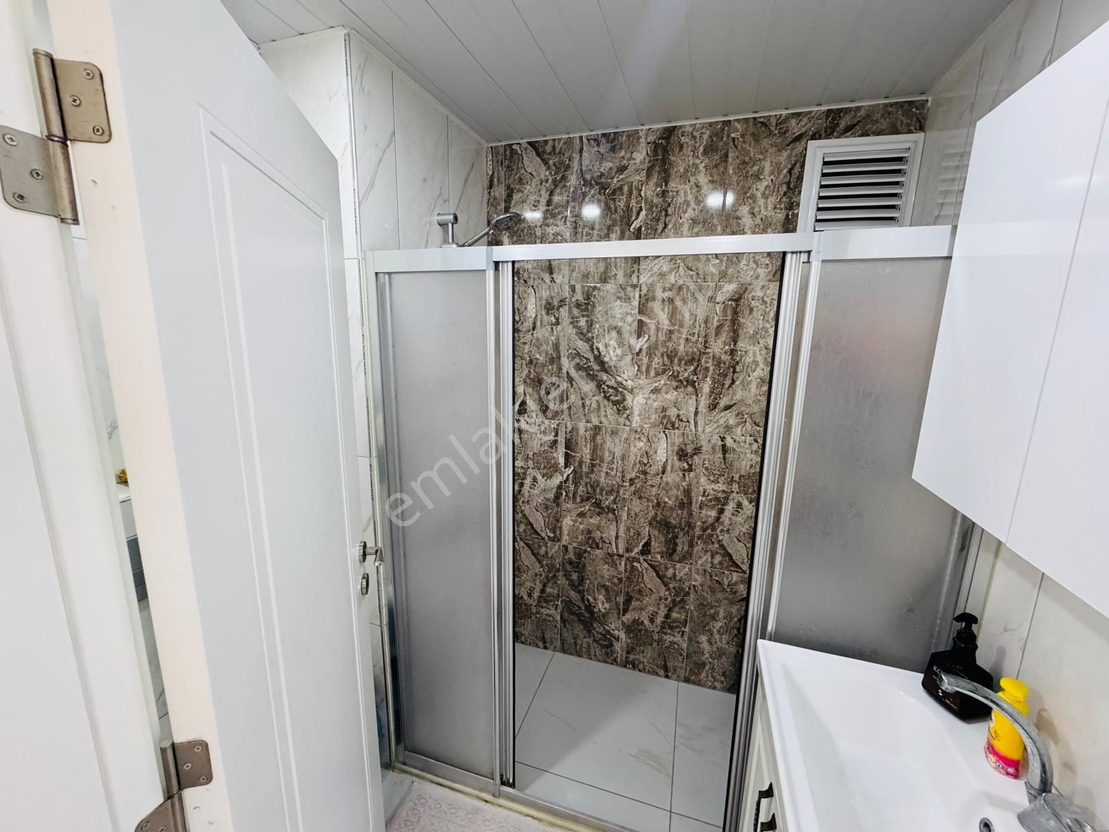 Avax**** Eski Mezitlide Mersin Manzaralı 2+1 Daire - Görsel 13